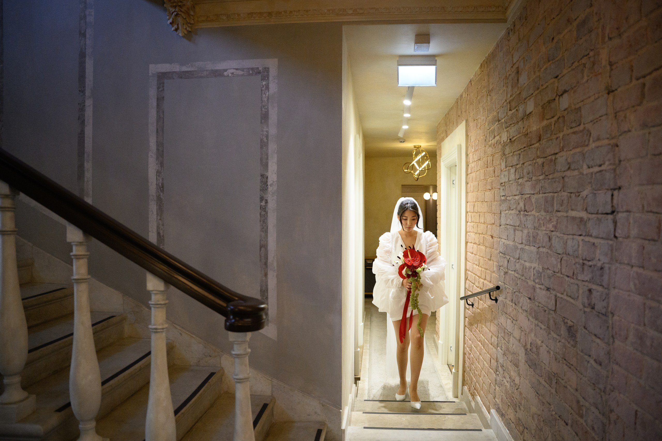 Свадьба Кати и Димы с регистрацией брака в Усадьбе Муравьевых-Апостолов, утро в отеле Twelve reasons Москва. Semerlina.ru