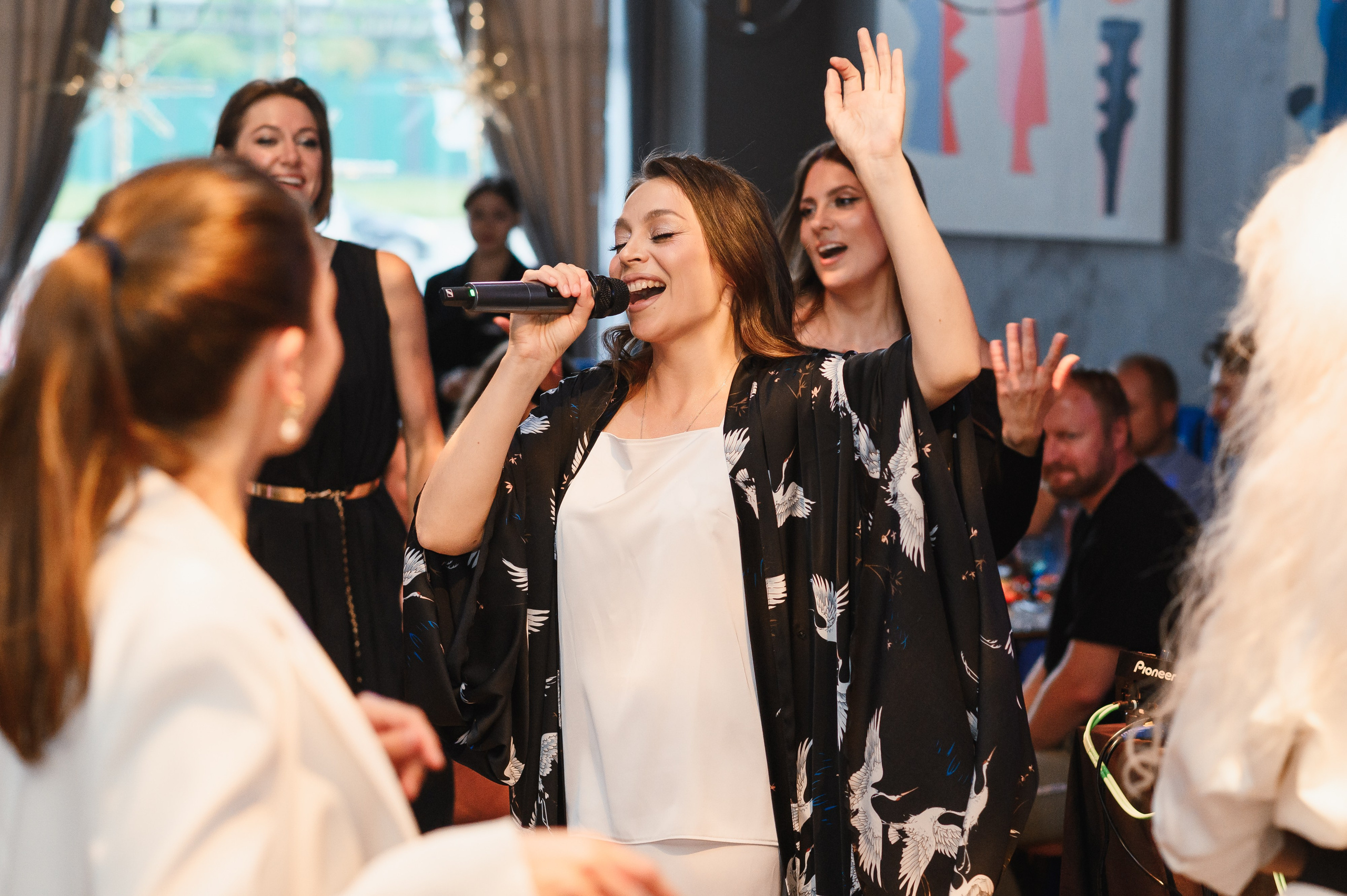 День рождения в формате выступления. Wedding and family photographer USA