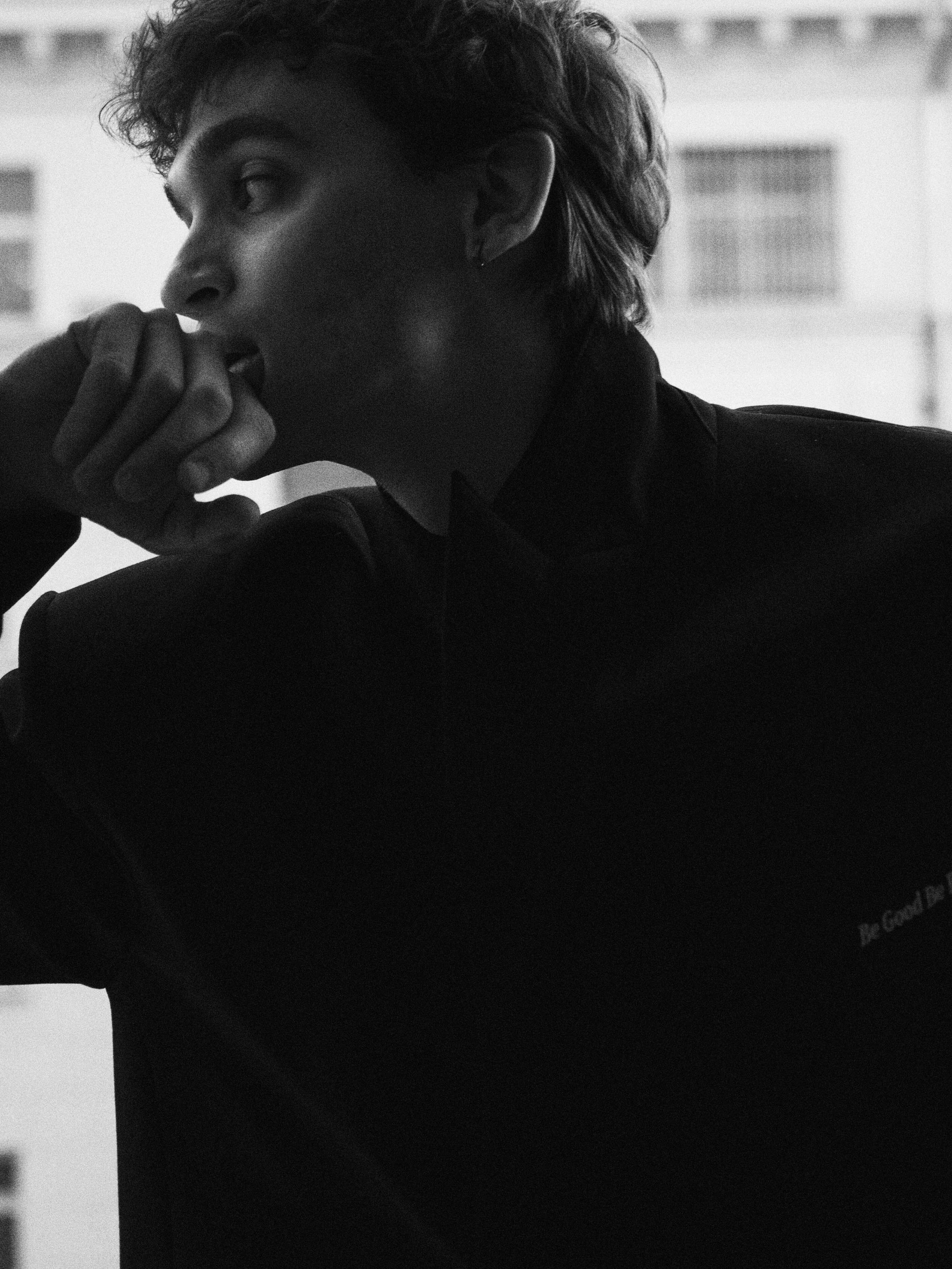 89233. Главная