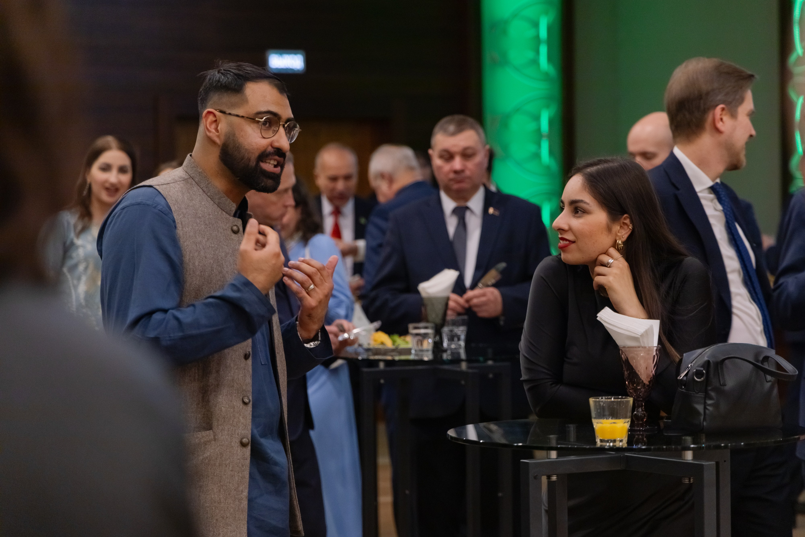 Фотосъемка делегации Пакистана в Беларуси в отеле Марриотт. Свадебный фотограф в Минске/Беларуси Сергей Спиридонов