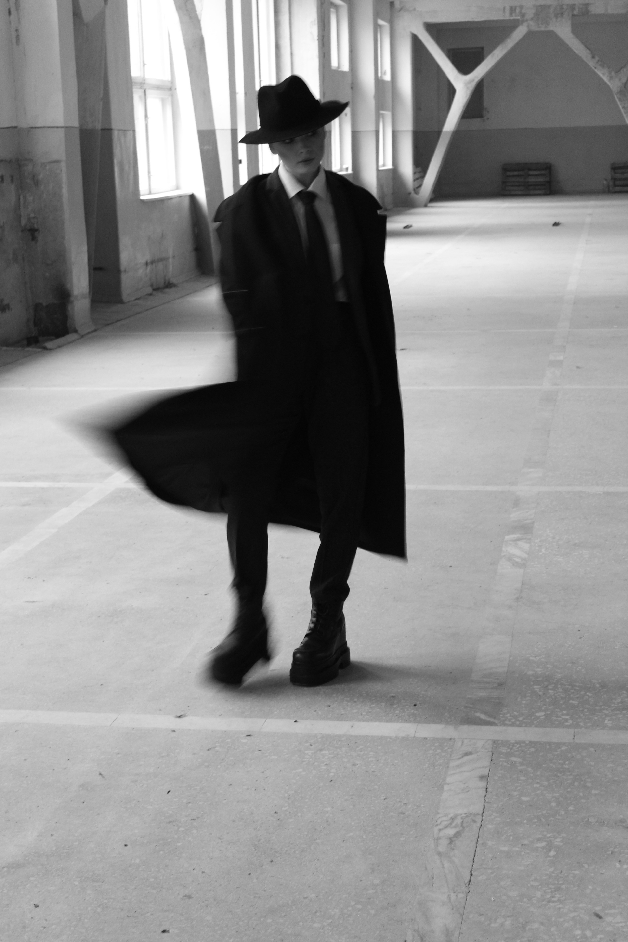 Прогулочная фотосессия в гангстерском стиле. Свадебный и репортажный фотограф в Уфе| Осетрова Ольга