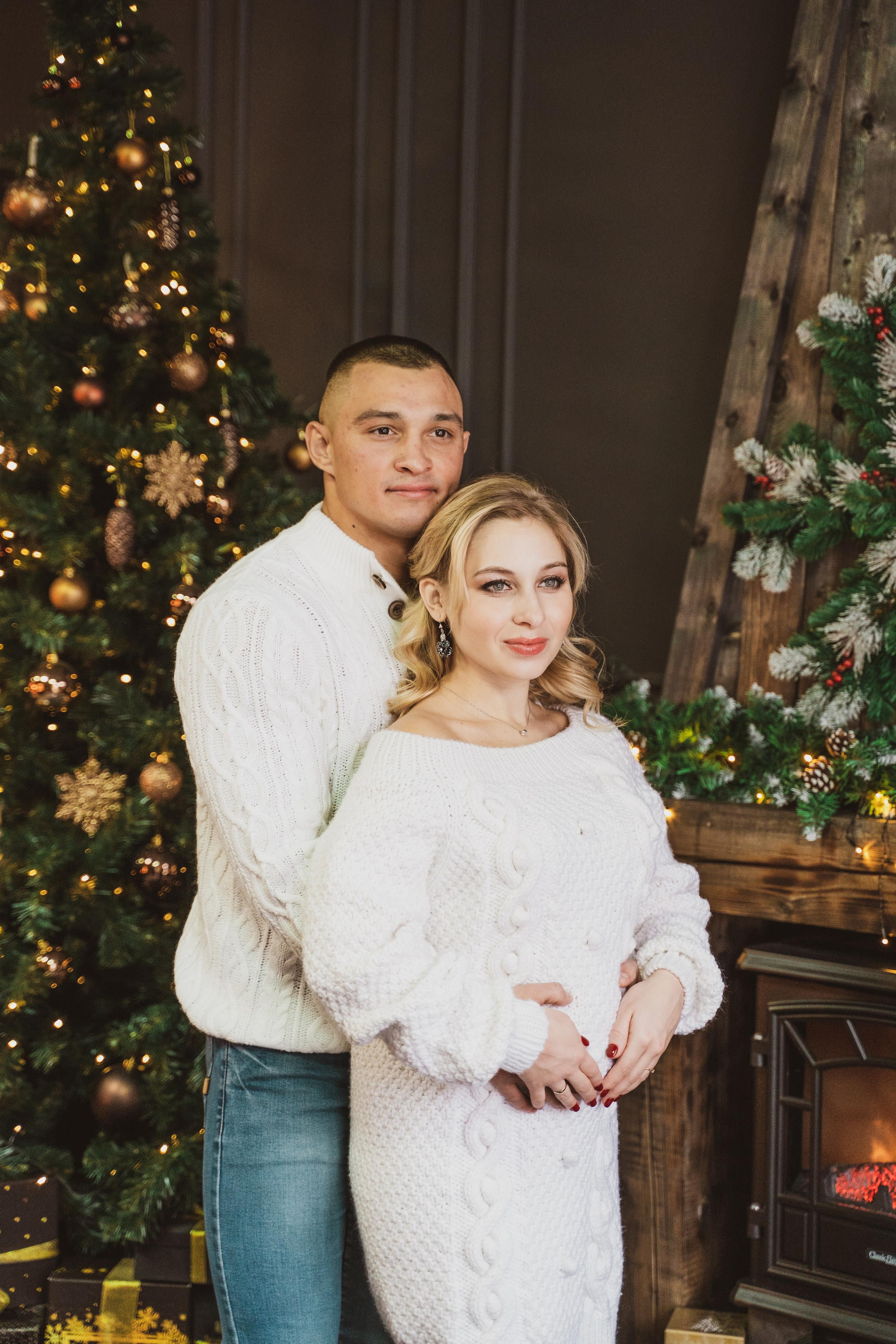 Новогодняя фотосессия беременности в студии. Анна и Кирилл. Свадебный и репортажный фотограф в Уфе| Осетрова Ольга