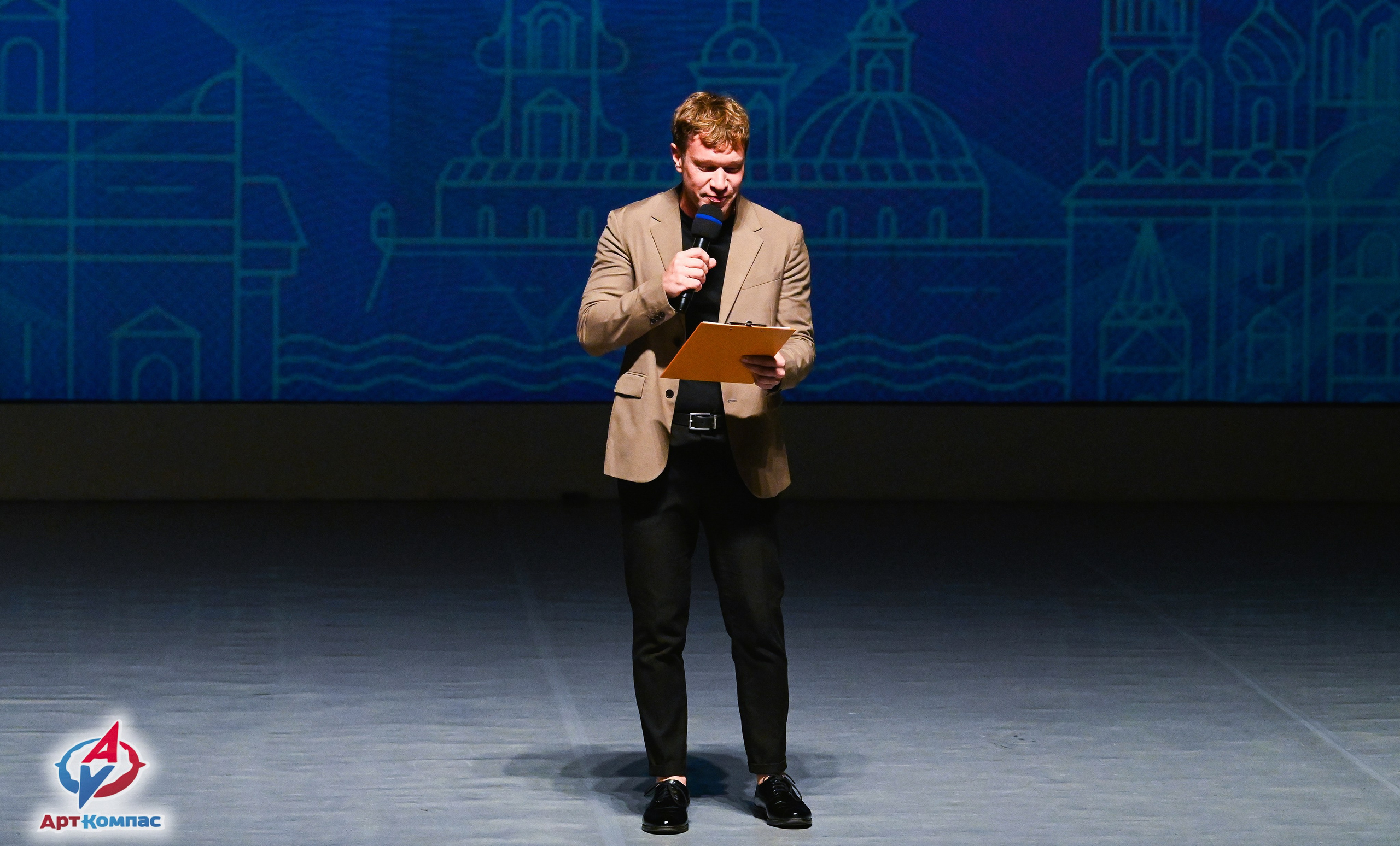 05.10.2025 Всероссийский фестиваль талантов «НЕВСКИЕ ВСТРЕЧИ» г. Санкт-Петербург. Медиастудия Фото Концепт