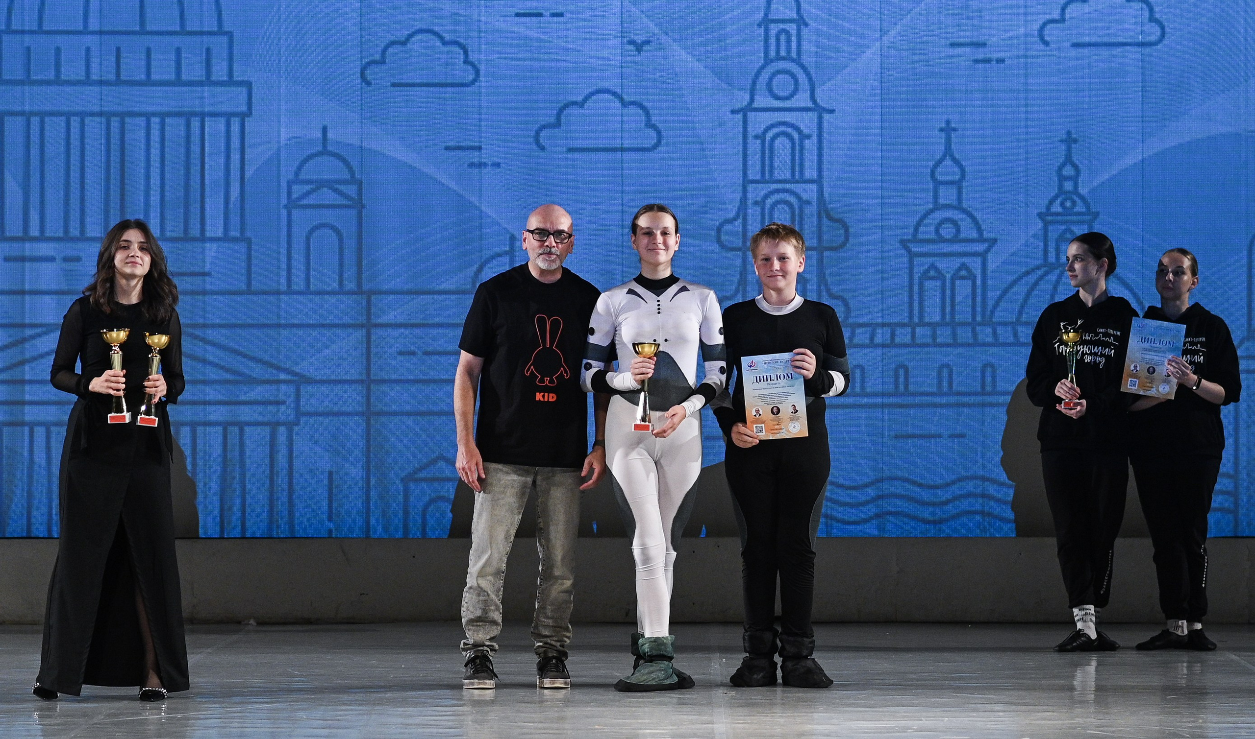 06.10.2024 «АртКомпас» Всероссийский фестиваль талантов «Невские встречи» г. СПБ. Медиастудия Фото Концепт