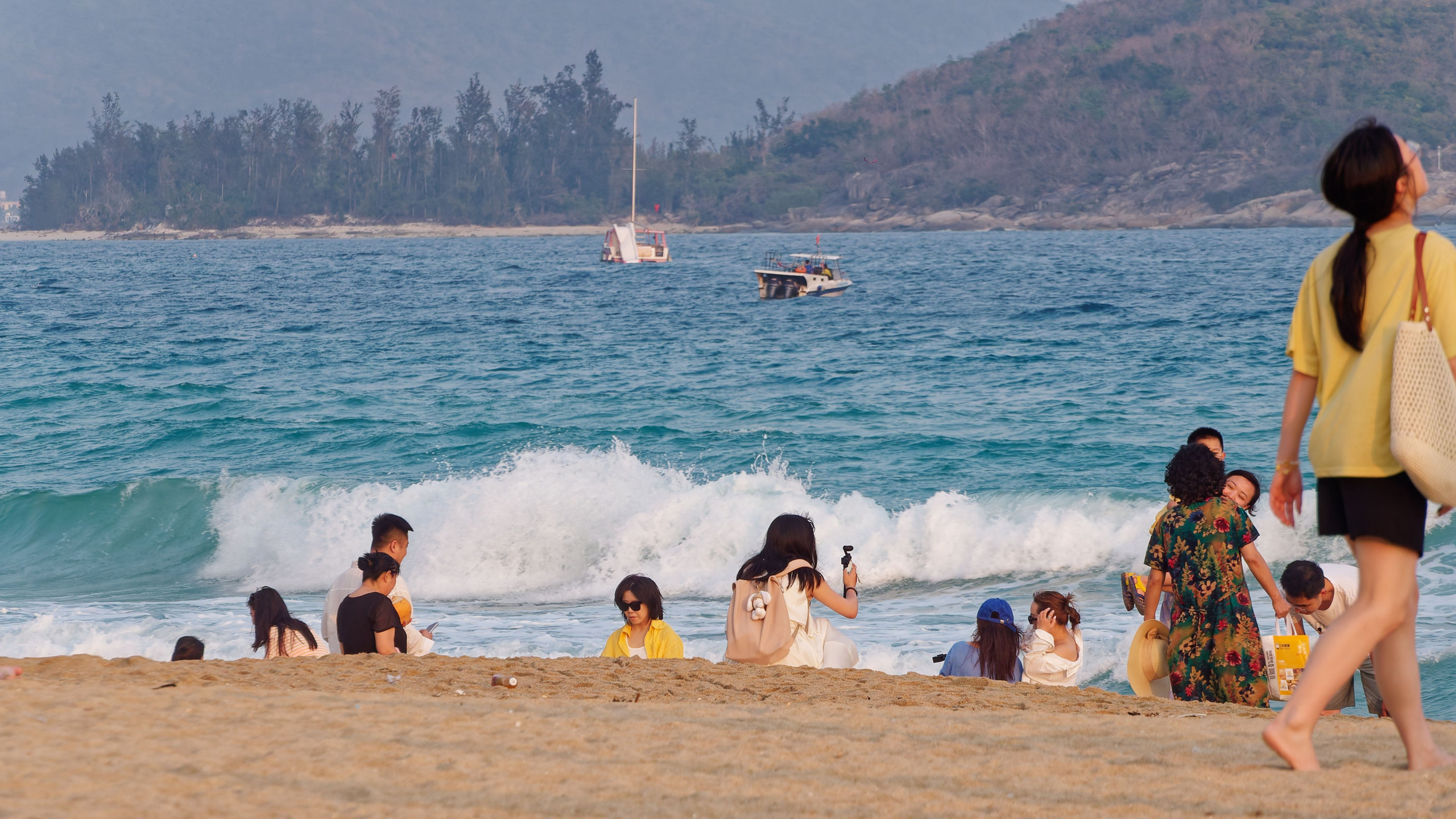 Хайнань 2026, море и пляж. Фотопрогулки по Миру