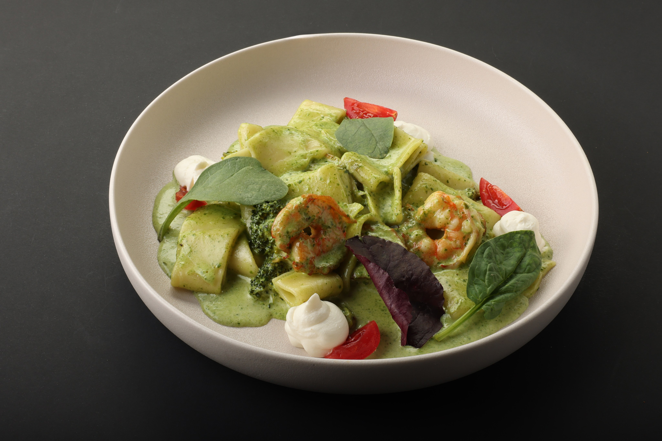 APPLEMANIA. Фотограф Самира Абдуллаева