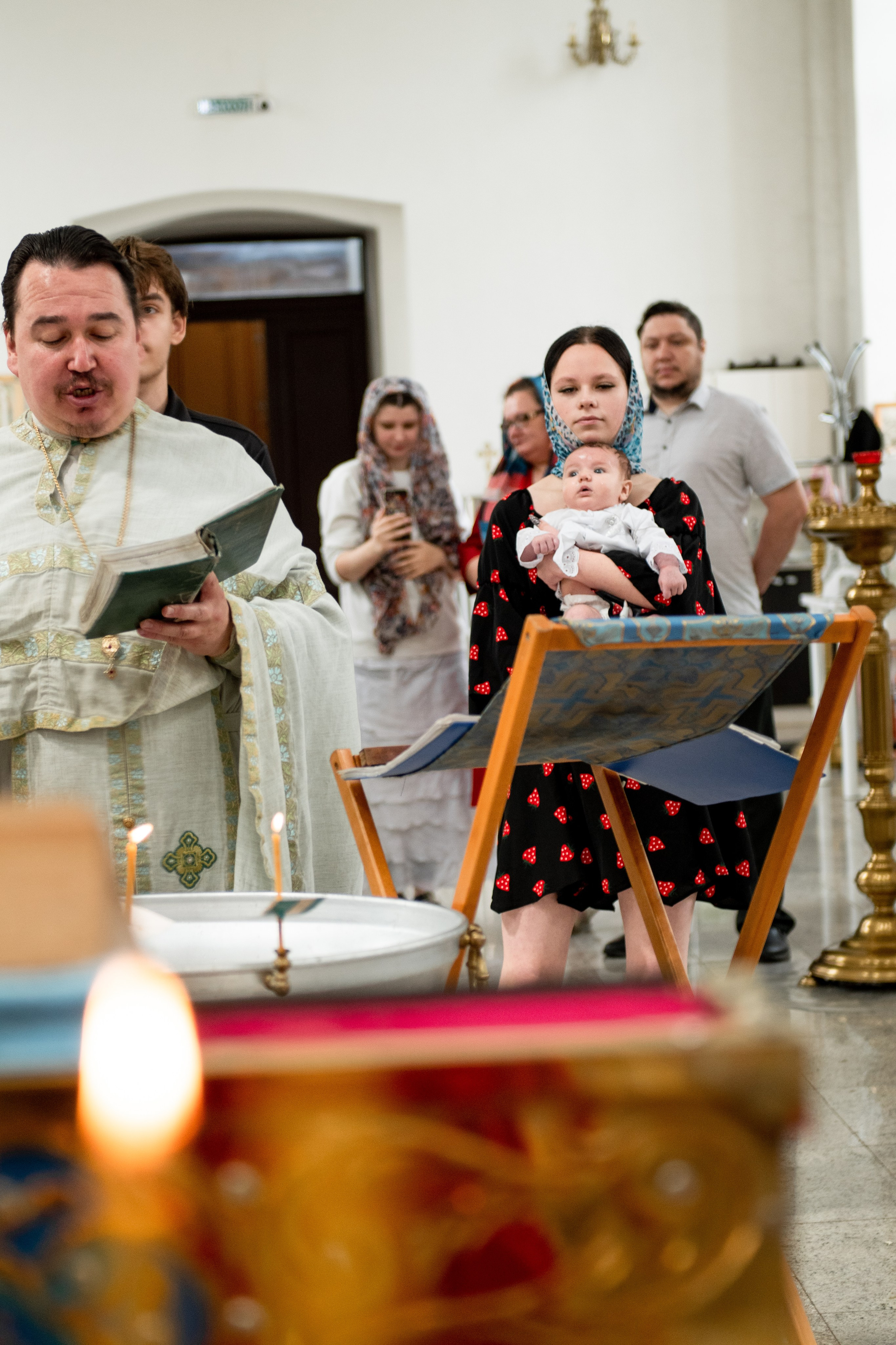 Таинство крещения. Семейный фотограф в Озёрах и Коломне
