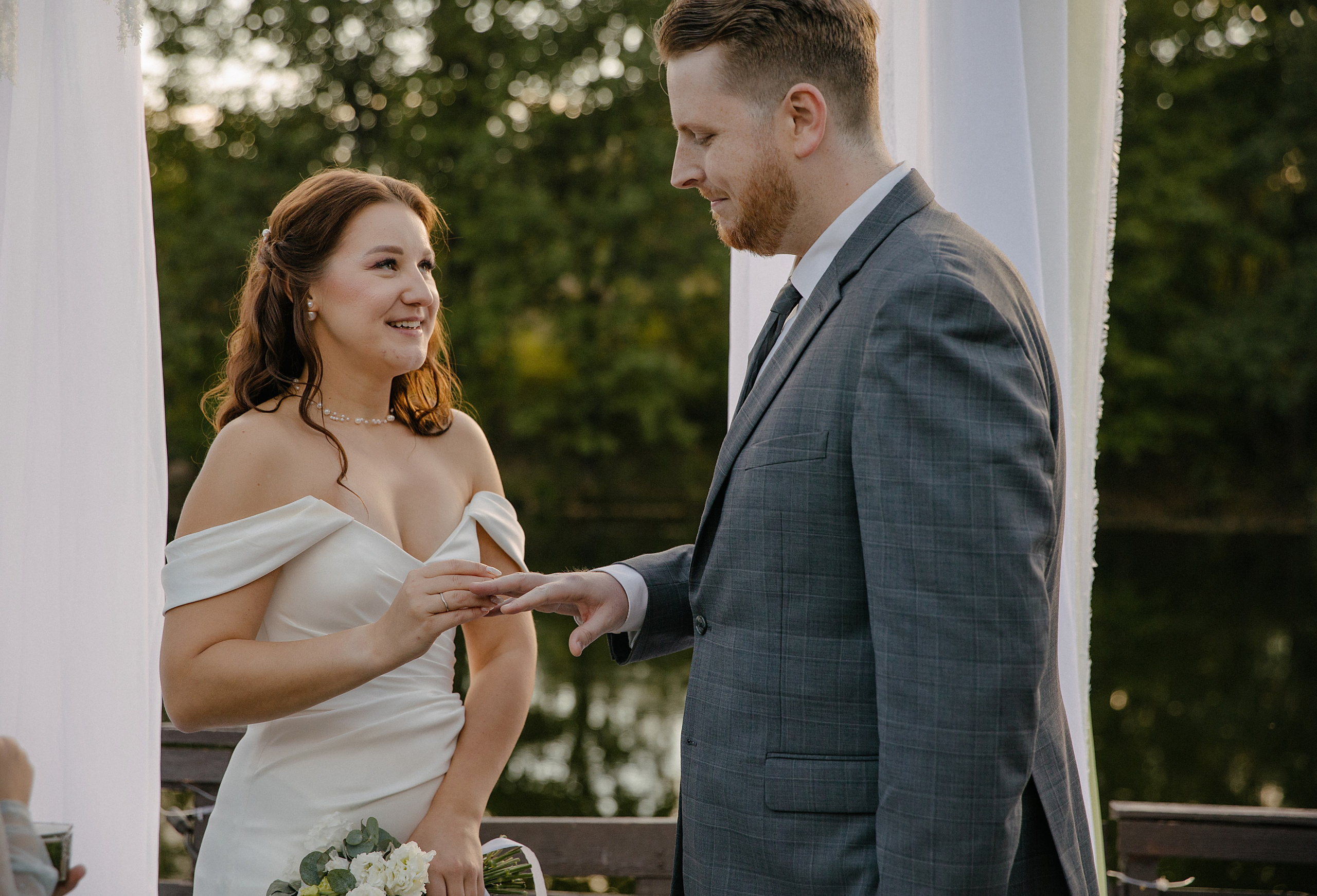 Камерная русско-американская свадьба, когда любовь побеждает все. Свадебный фотограф в Воронеже Алексей Логинов