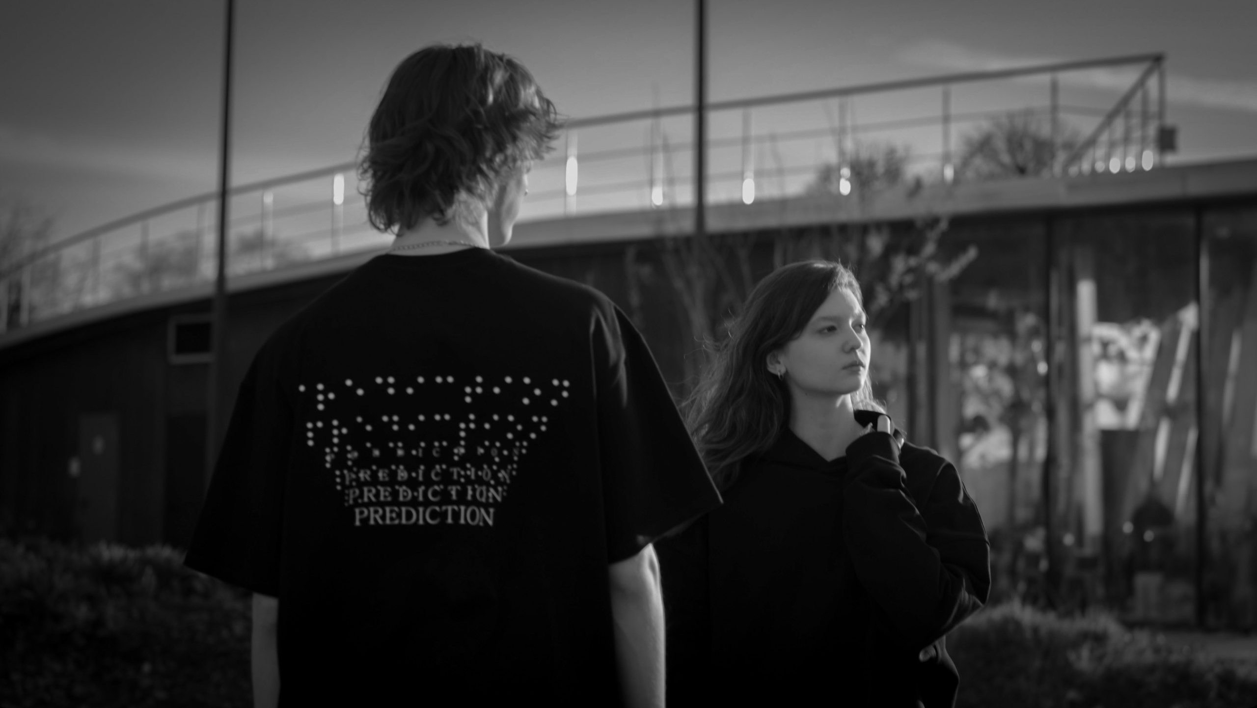 Реклама бренда ⠏⠗⠑⠙⠊⠉⠞⠊⠕⠝. Даниил Шевалье — профессиональная фото и видеосъёмка в Москве | Продюсер креативных проектов