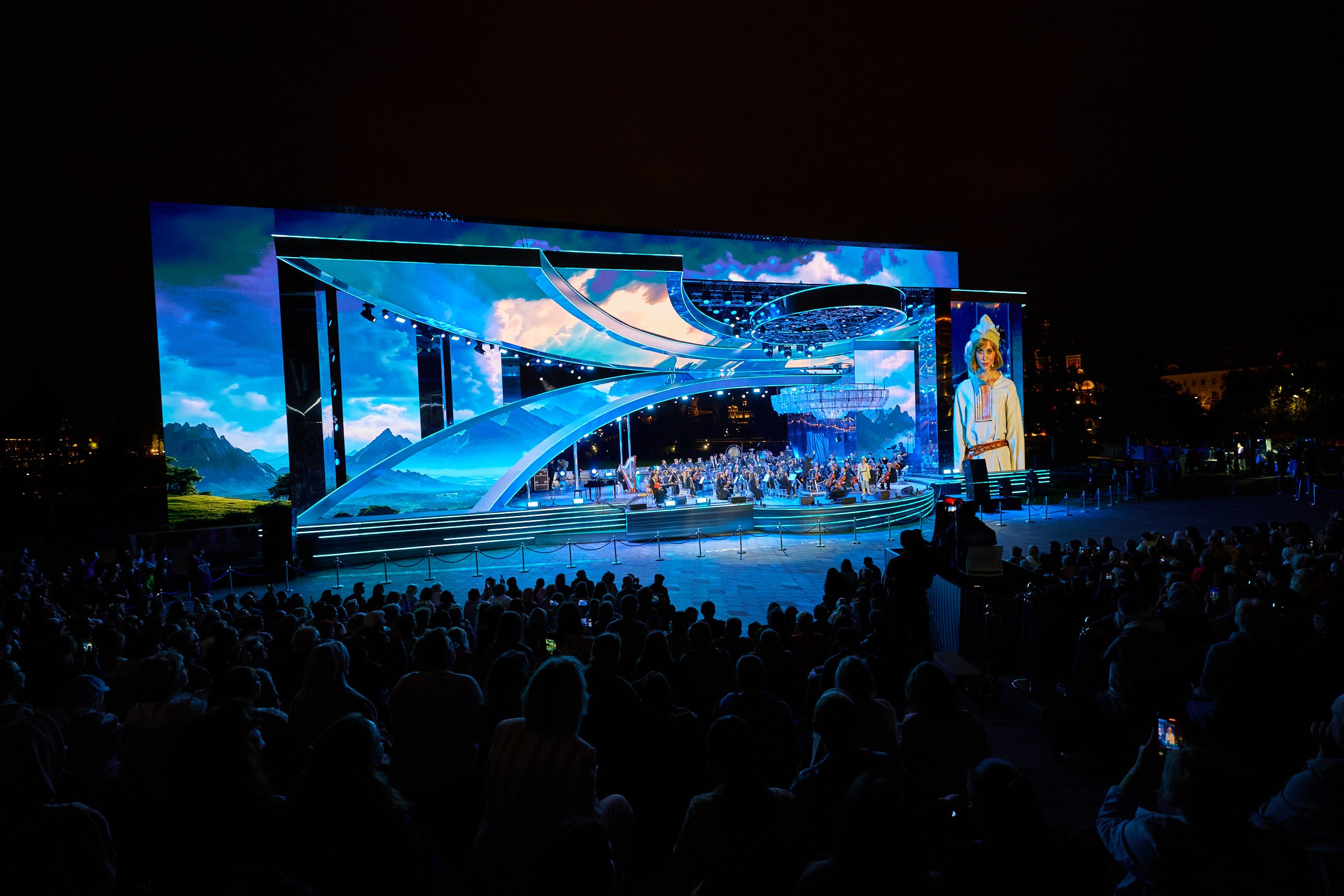 Проект Москва 2030. Репортажный фотограф в Москве, Сочи и Санкт-Петербурге