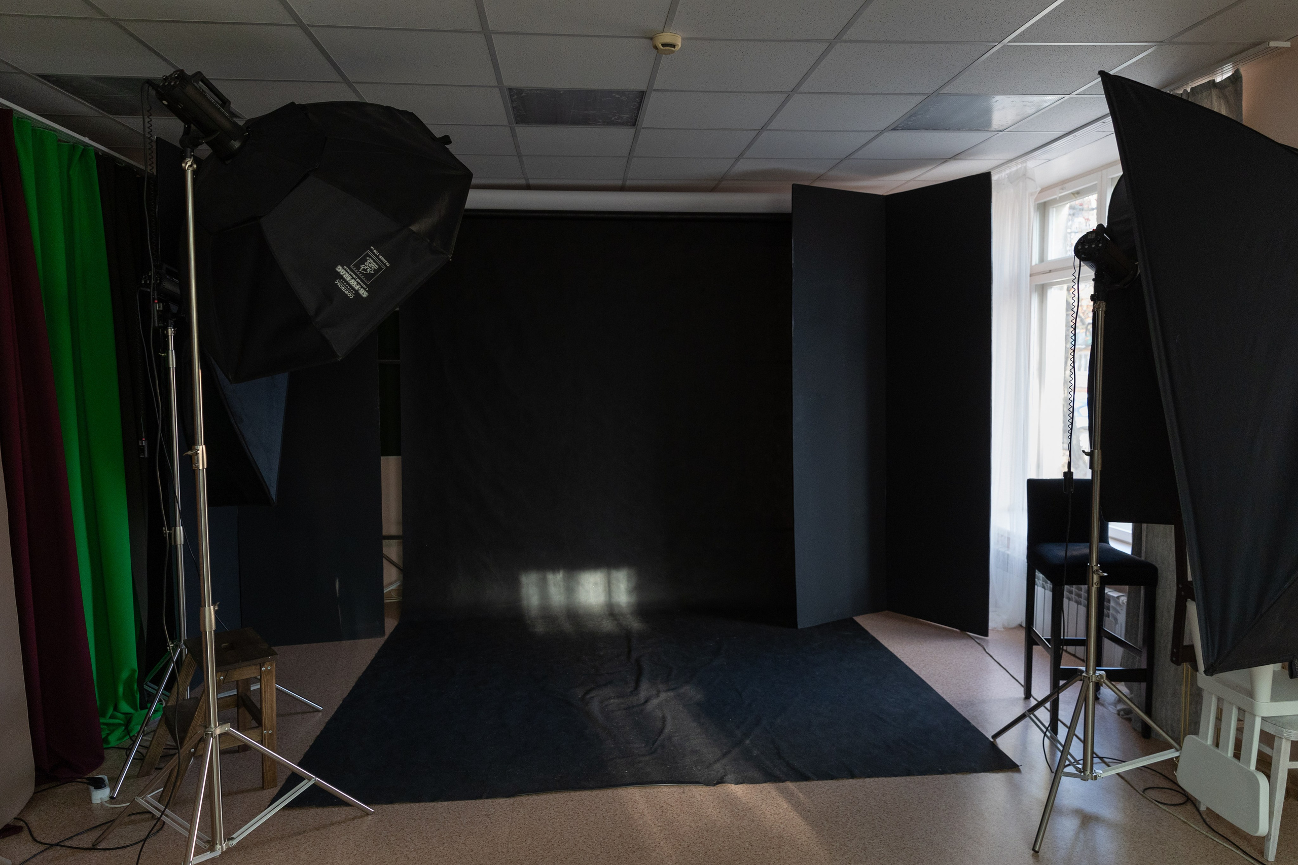 Интерьер фотостудии IRBIS. Фотограф Ирина Бобрешова. Коряжма