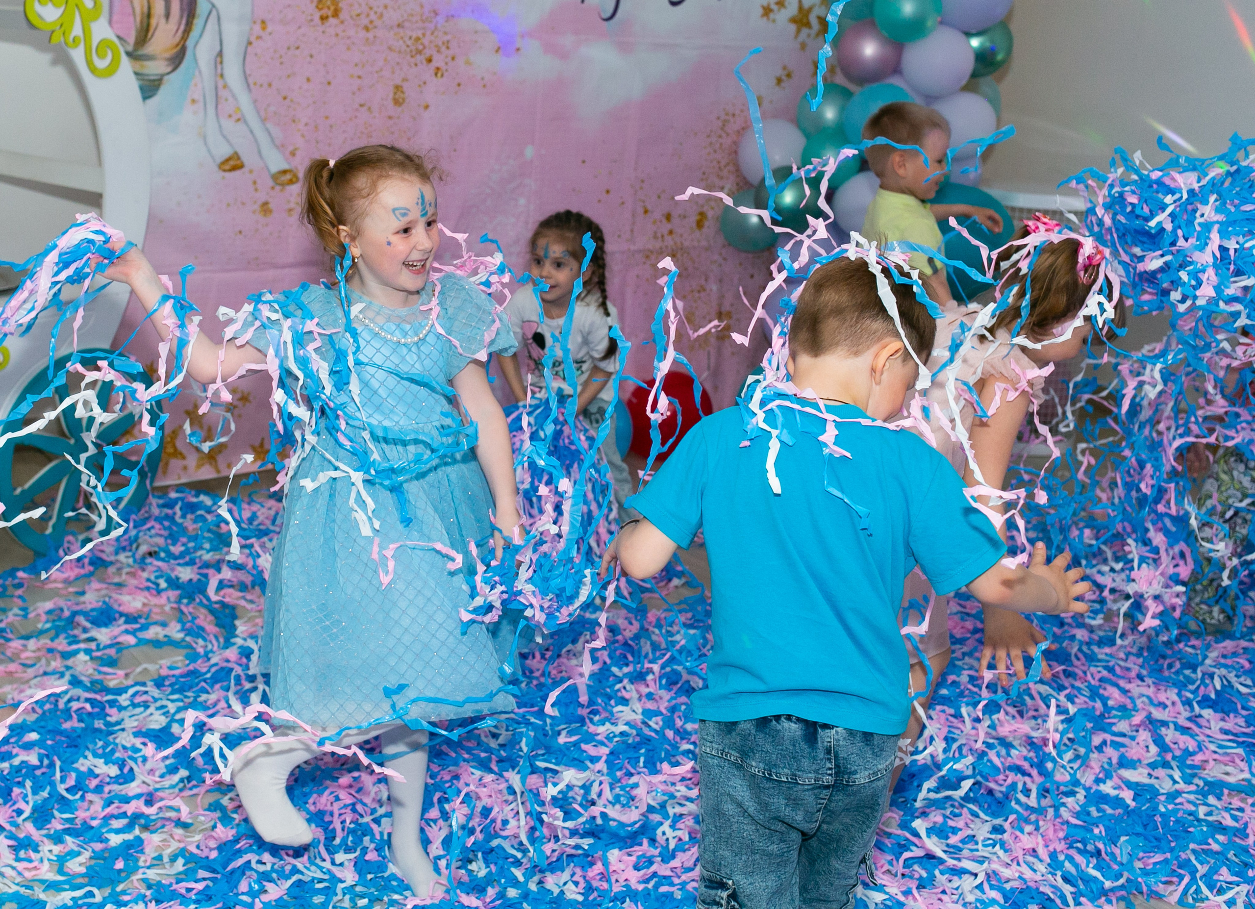 Праздники. Фотограф новорожденных и семейный фотограф НСО г. Бердск Марина Львова