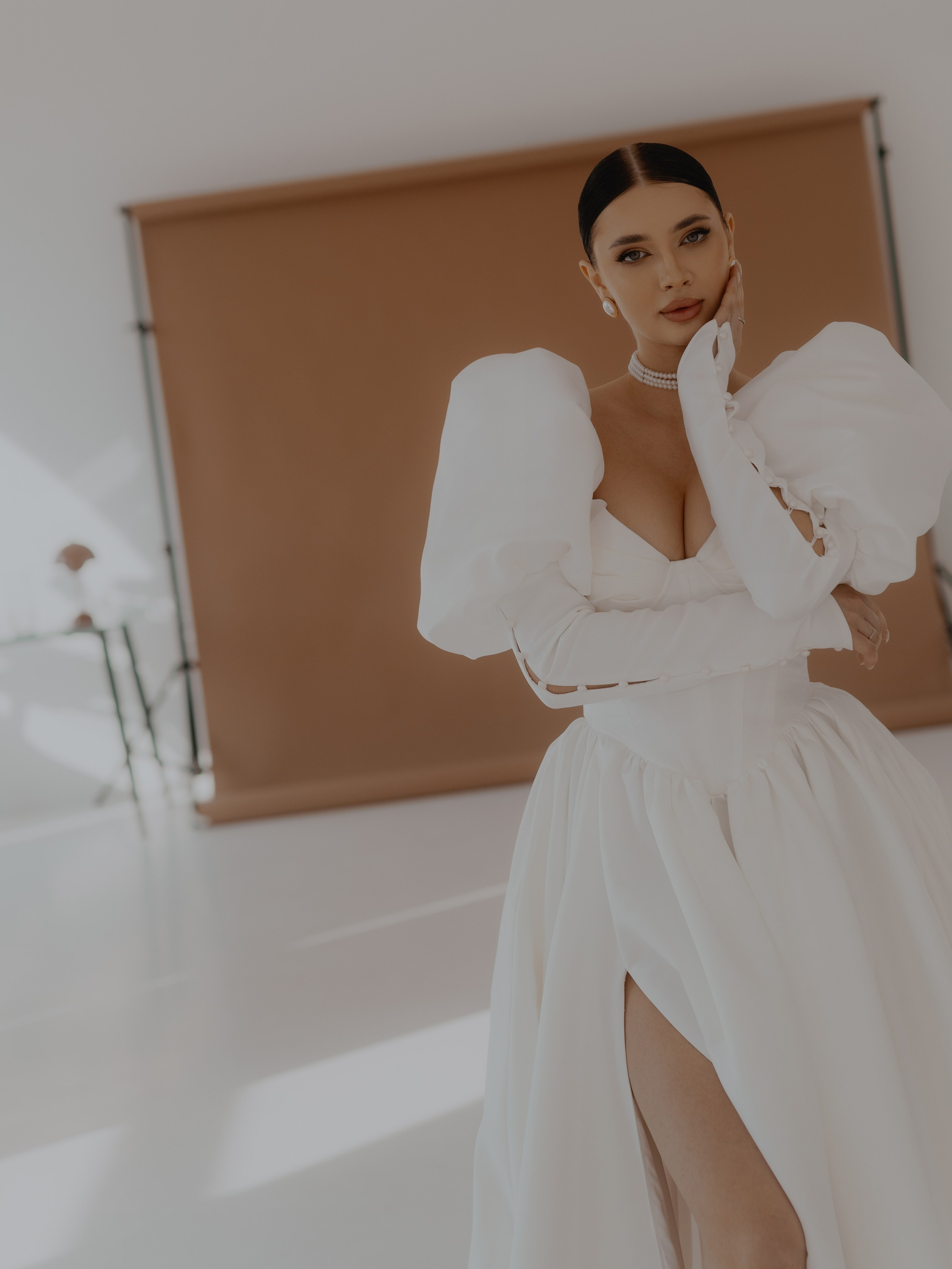 Мария в ArtModa (вариант утра невесты). Свадебные фотографы в Гомеле и Минске Сергей и Анастасия Фещенок