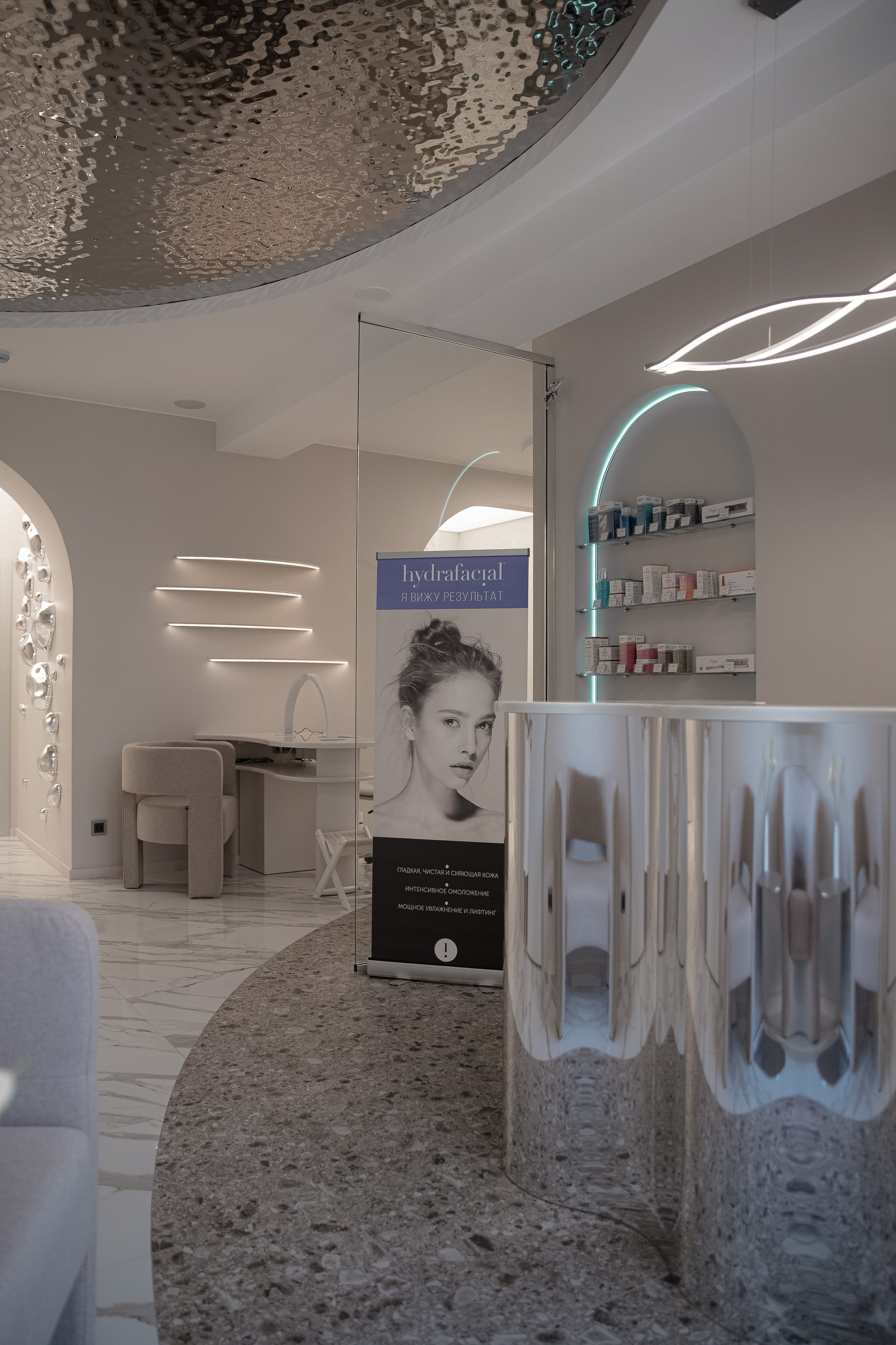 Салон красоты Бьютек. Ада Бродски — smm и контент-фотограф в Москве и удаленно