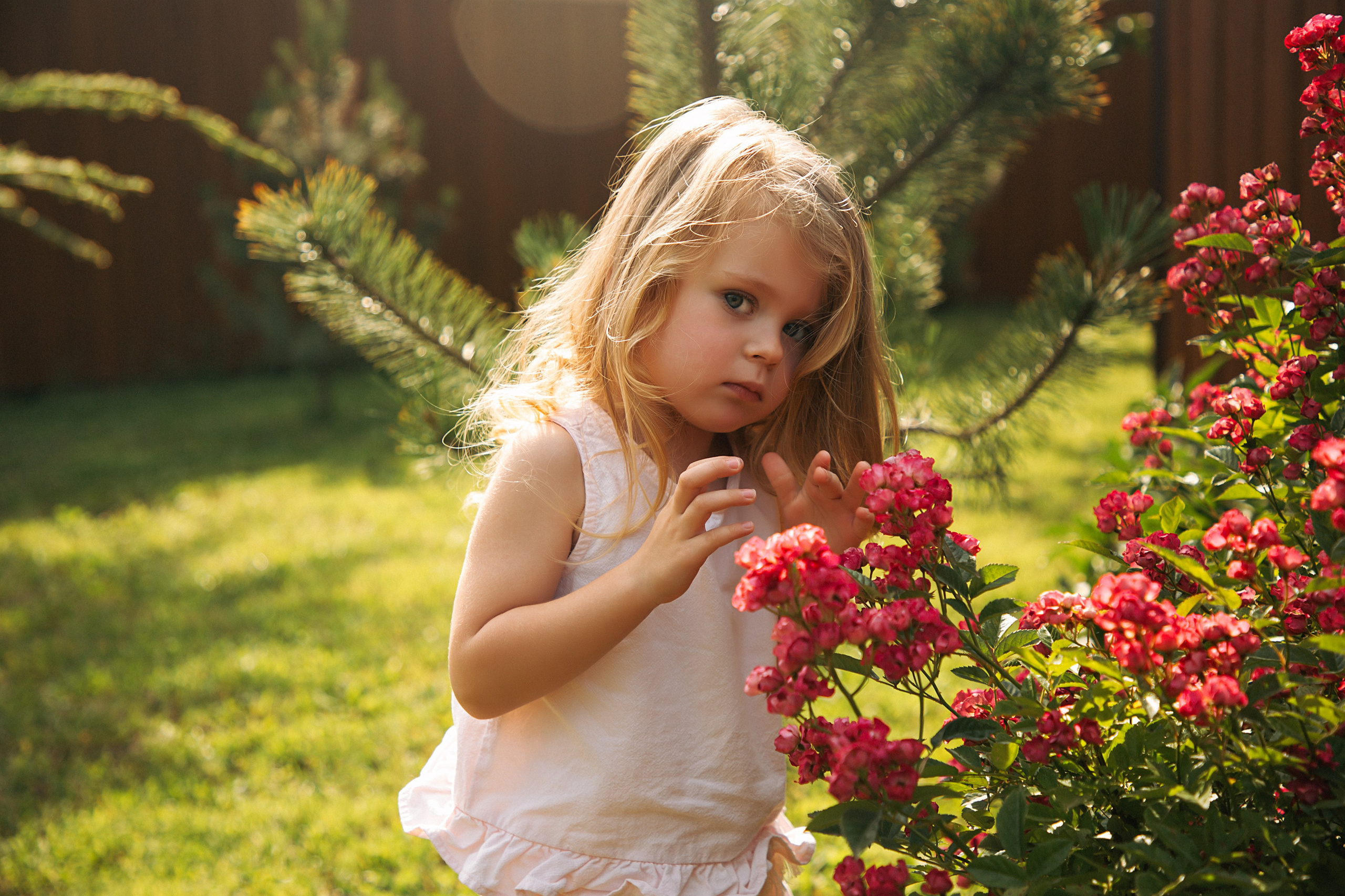 Детская фотосессия на даче. Https://malovafoto.ru