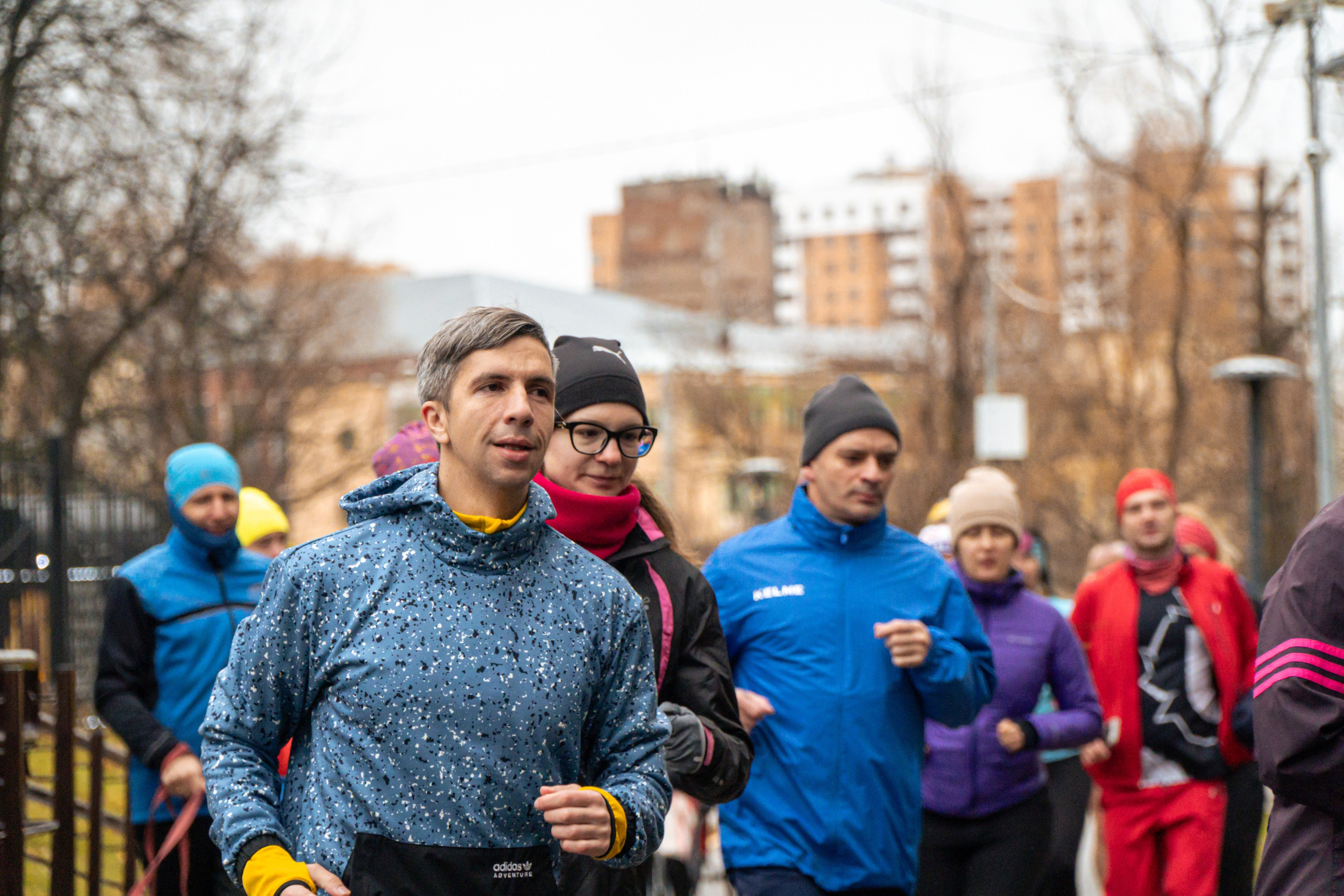 5 вёрст Реутов 16.11.2024. Роман Капилюшов. Бег. Фото. Видео. г. Люберцы