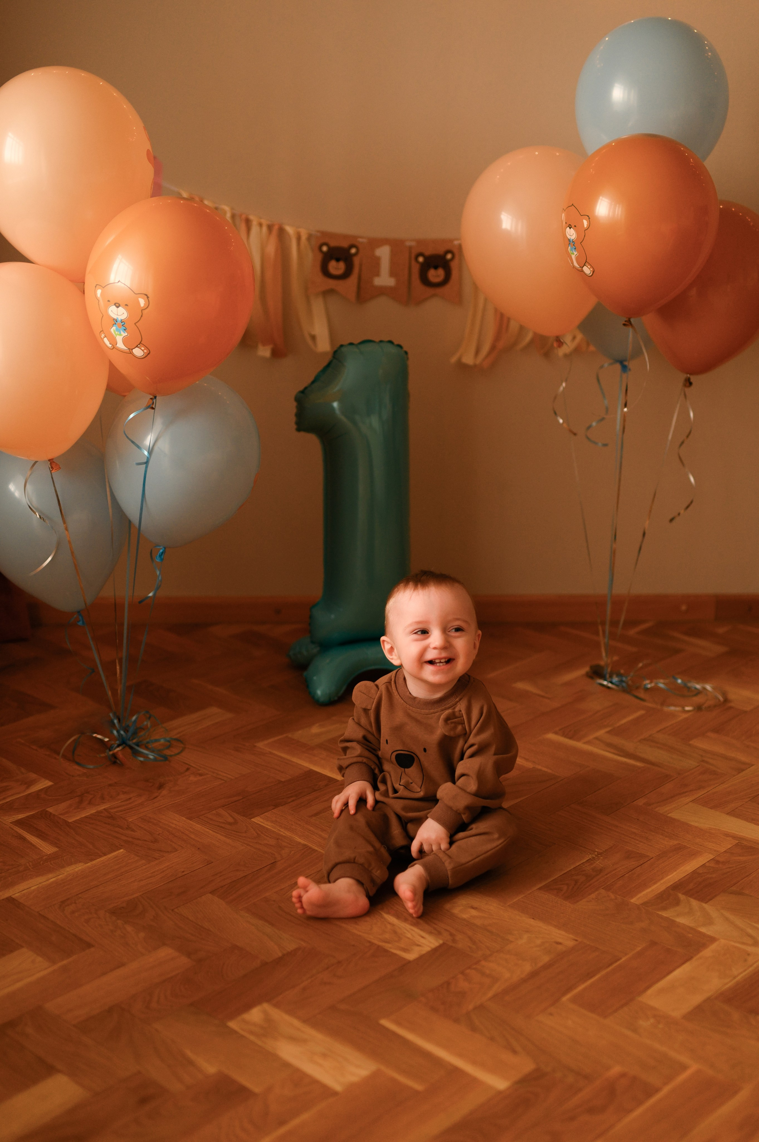 Съемка годика, годовасие, фотосессия в день рождения. НЬЮБОРН ФОТОСЕССИИ, БЕРЕМЕННОСТЬ, ПОРТРЕТНЫЕ СЕМЕЙНЫЕ ФОТОСЕССИИ  Ногинск Москва ОЛЬГА ВОГЕЛЬ