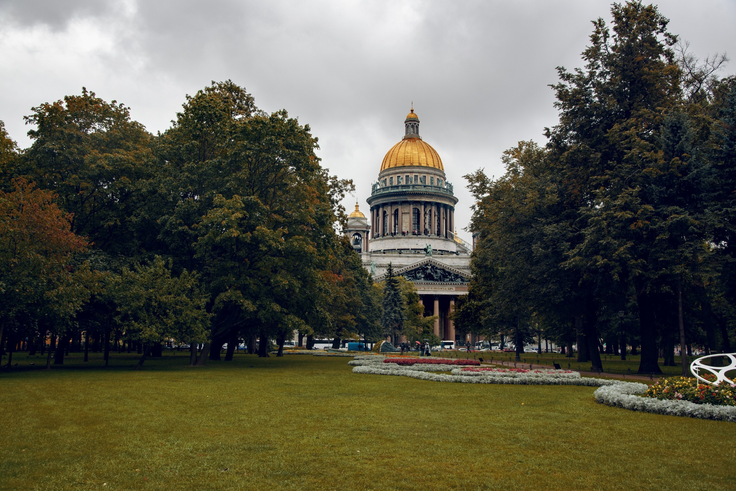 Лучшие локации для свадебной фотосессии в Питере
