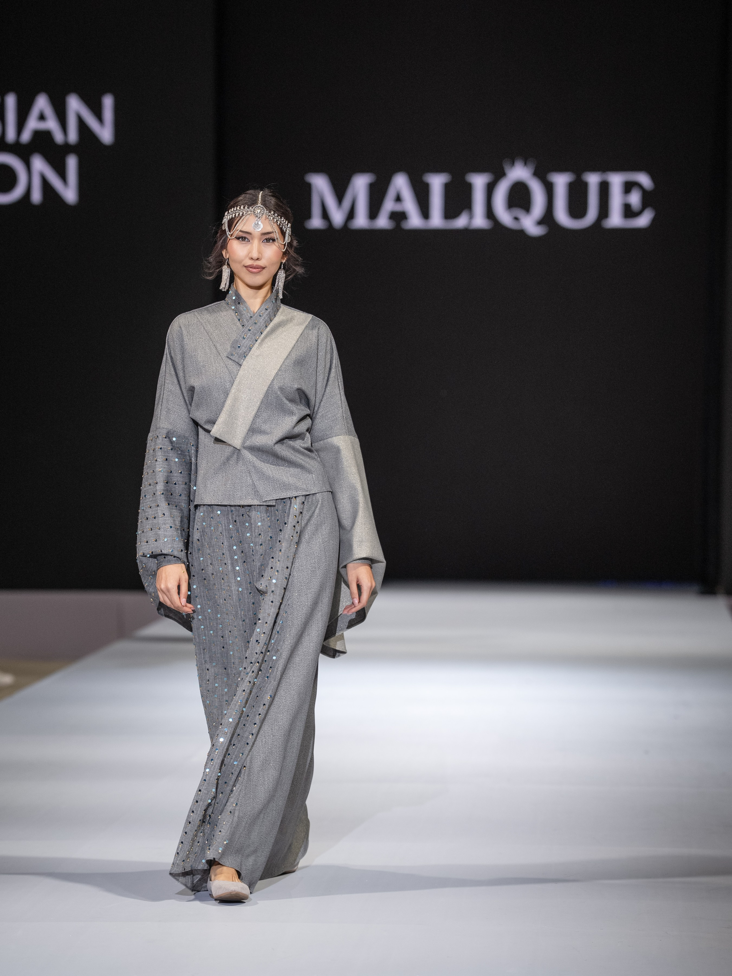 EURASIAN FASHION WEEK Malique. Сайт Алматинского НЮ АРТ, будуар и фэшн фотографа Дениса Карпенко