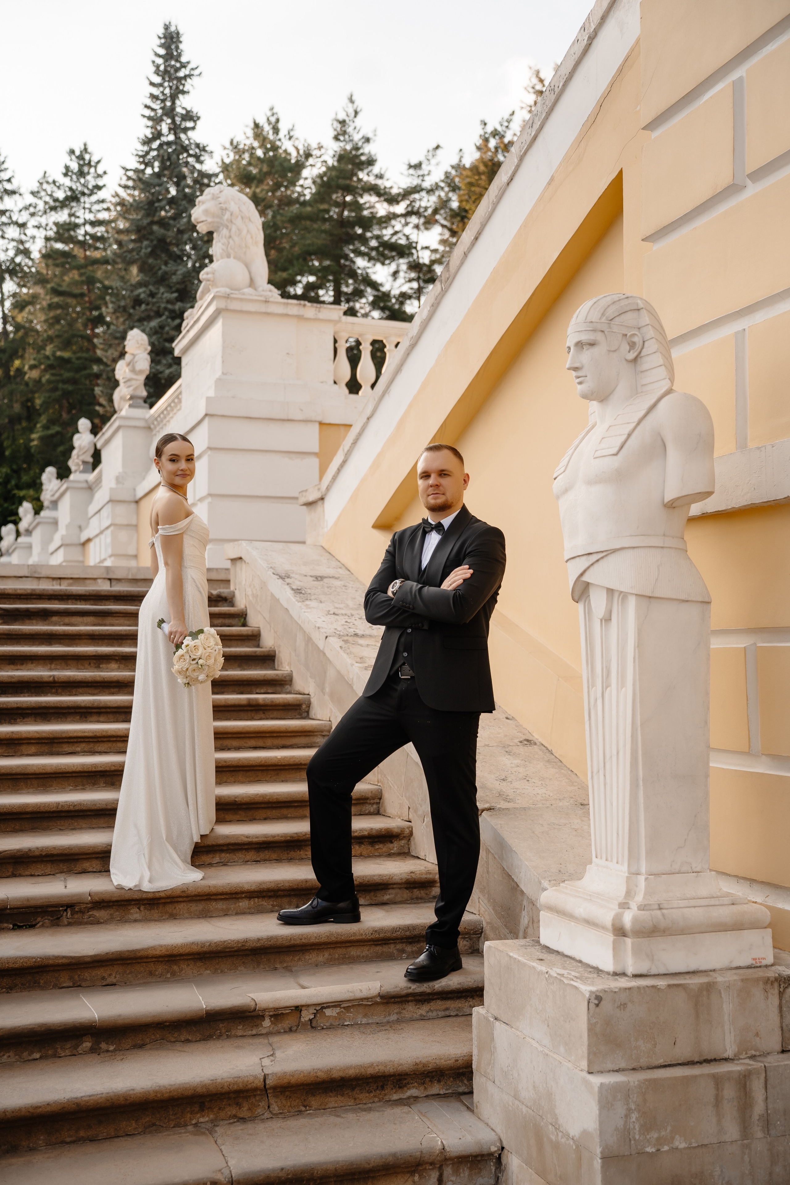 Свадебная фотосессия в парке Архангельское. Свадебный и семейный фотограф в Москве Светлана Зоткина