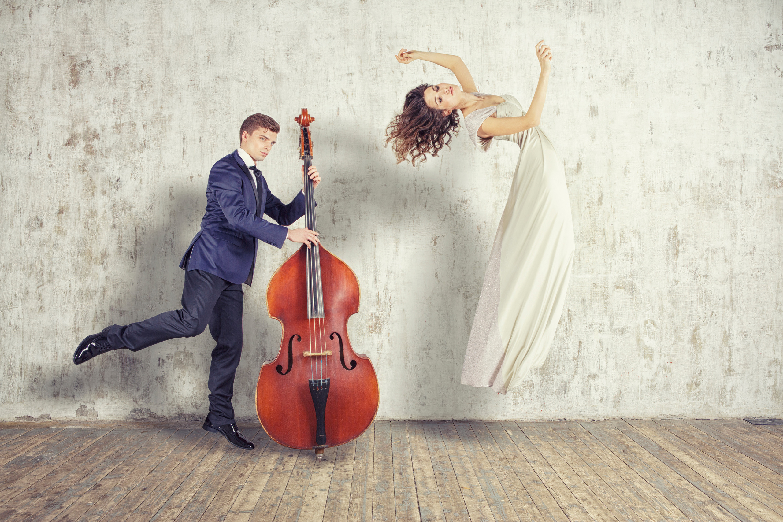 Левитация. Профессиональный репортажный и студийный фотограф в Москве