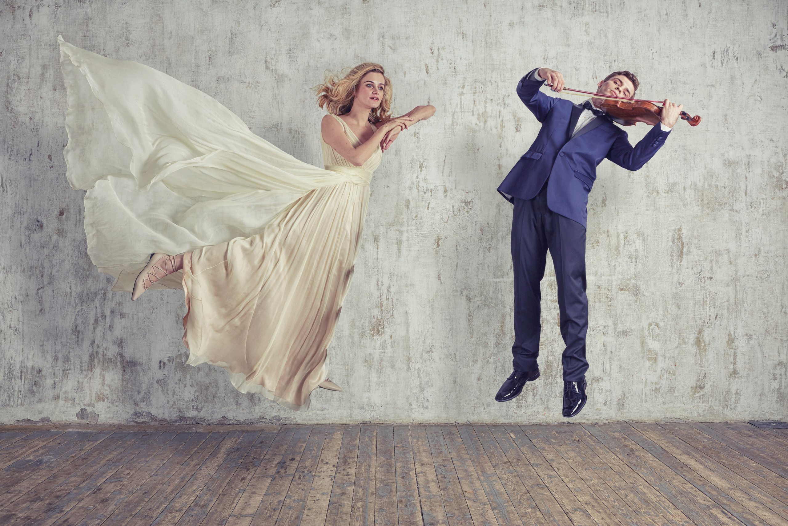 Левитация. Профессиональный репортажный и студийный фотограф в Москве