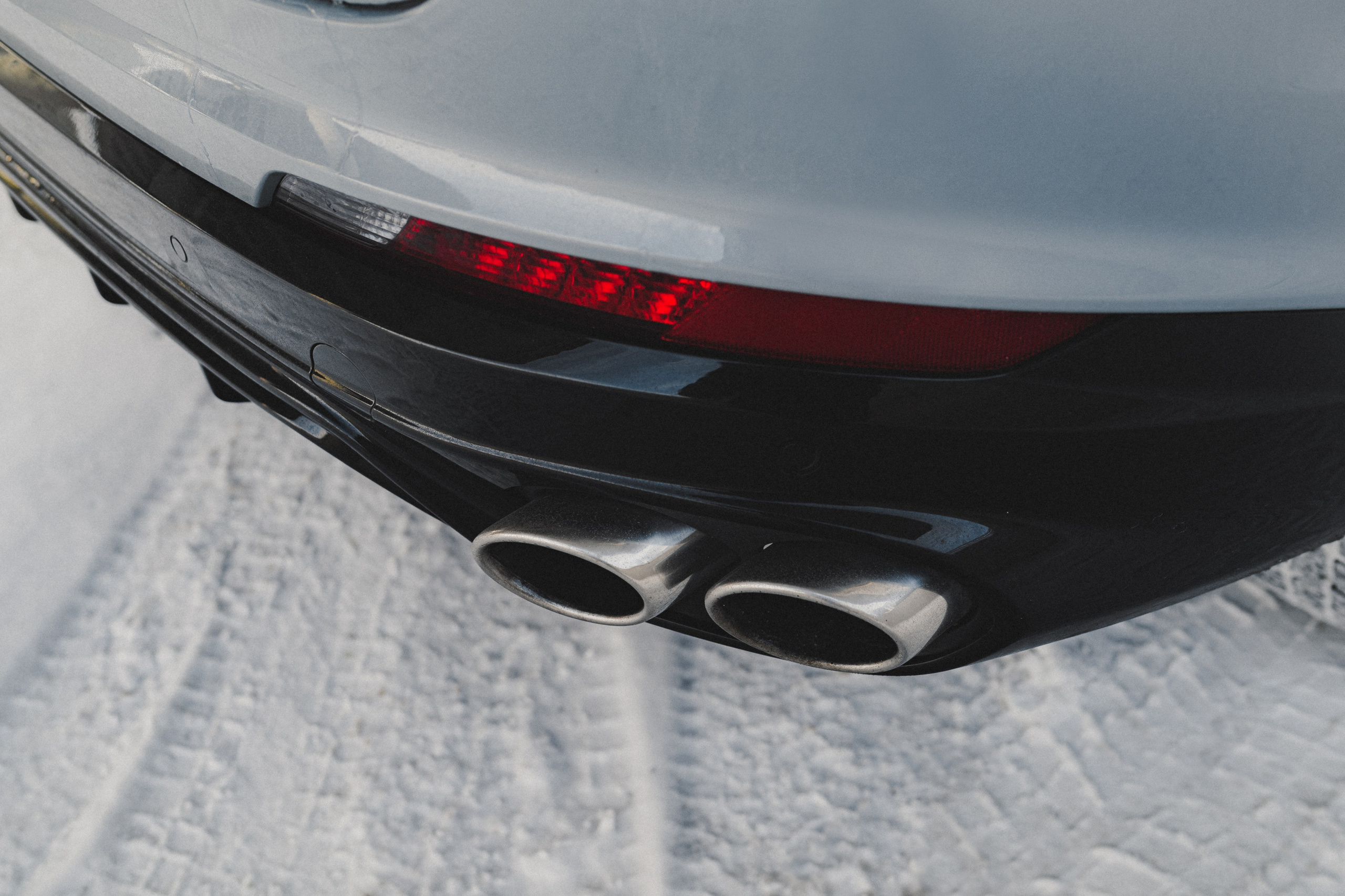 Автомобильная фотосессия Geely Tugella для Geely Motors. Фотограф Илья К. в Москве