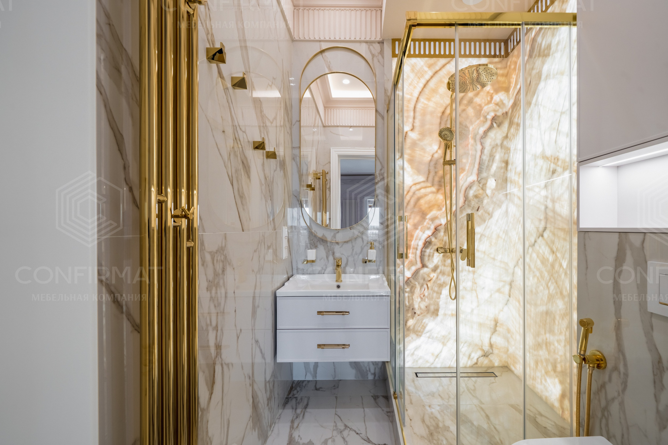 Мебель в ванную комнату с натуральным ониксом. Мебель на заказ
