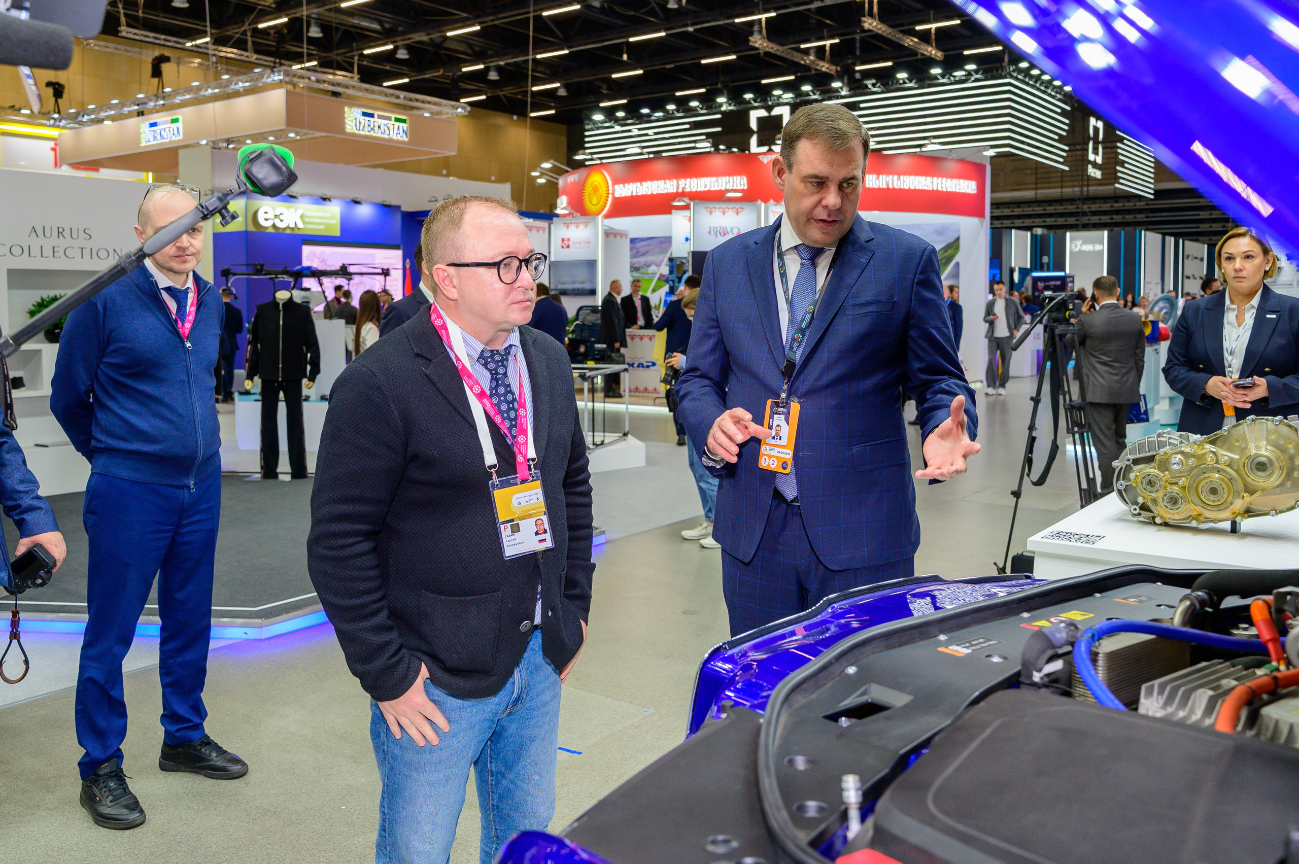 BigindustrialweekBelarus. Фотоуслуги, услуги фотографа, фотографирование важных событий