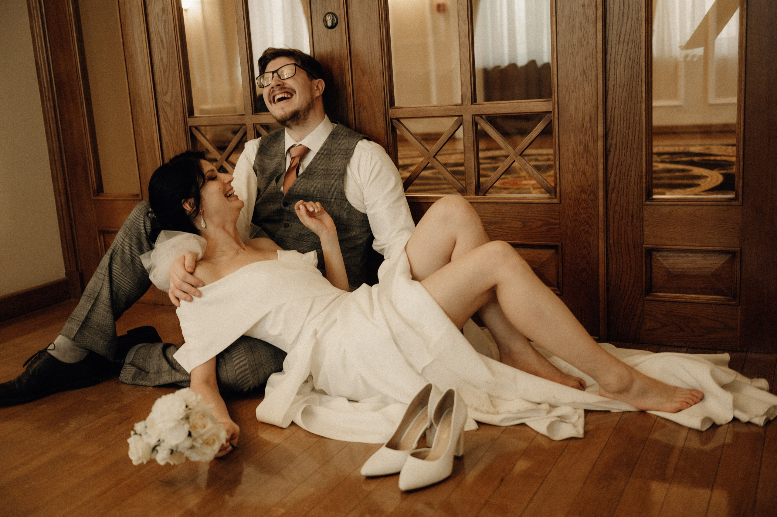 Свадебные фотографии. Фотограф в Барнауле Дарья Бутурлакина. Люби.Цени.Касайся