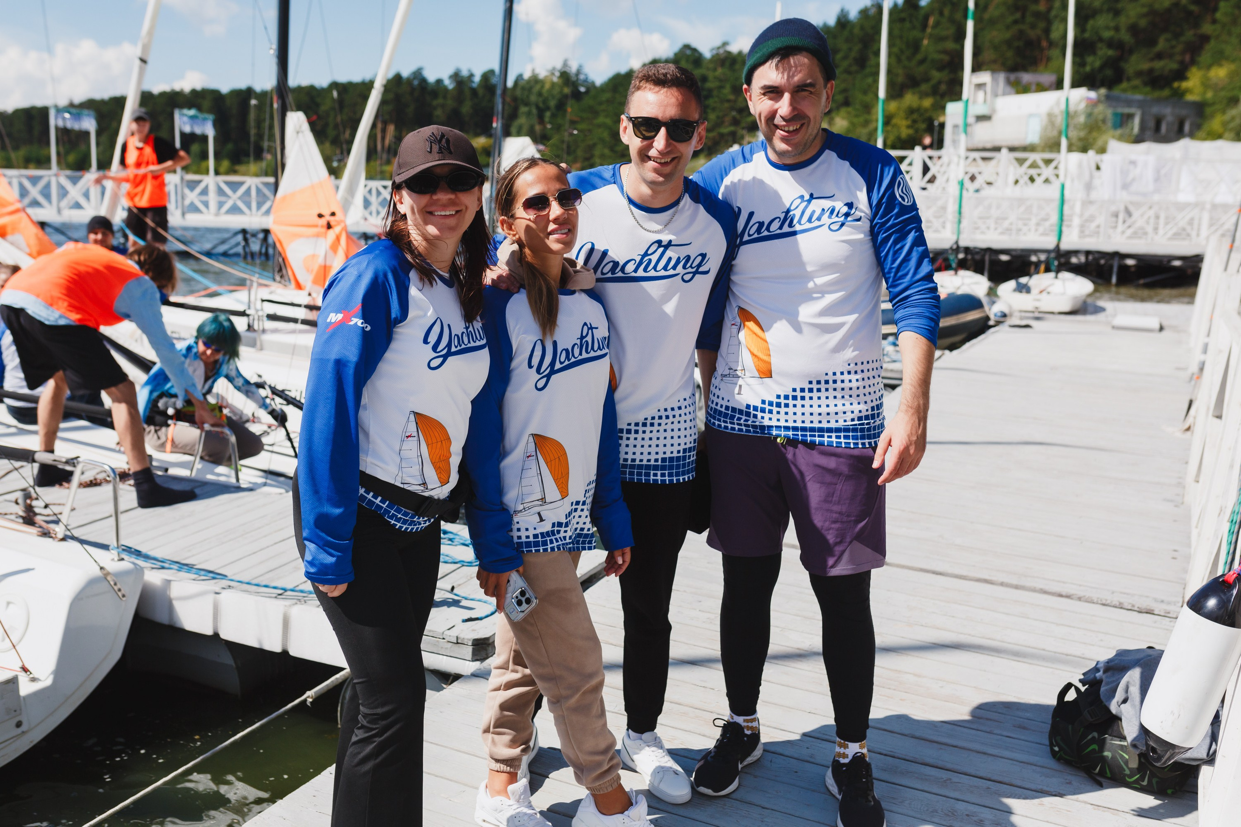 ЯХТИНГ. Roman Photo