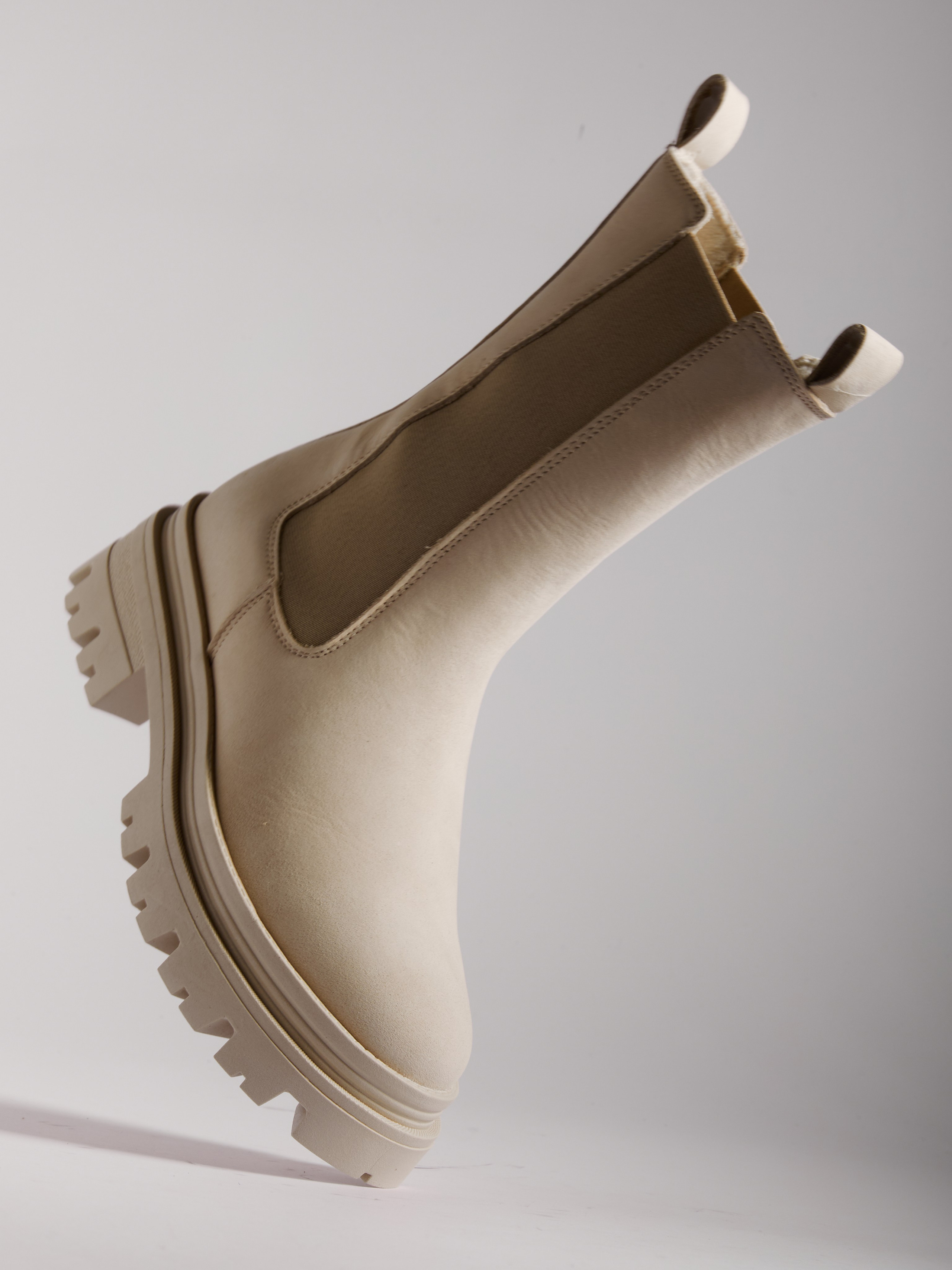 Предметный фотограф в Москве Евгений Шубин