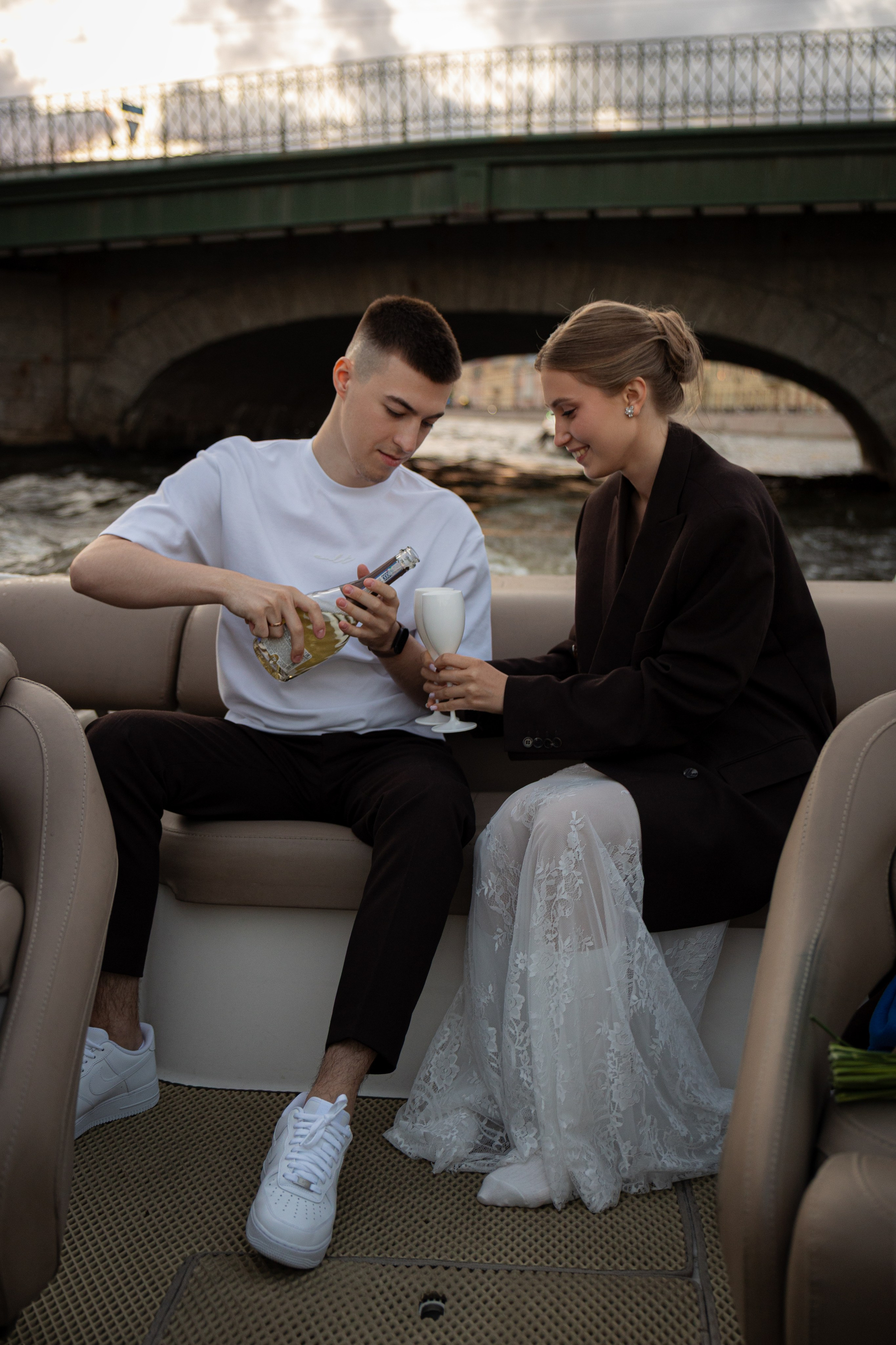 Полина и Олег. That’s your photographer, Alexandra Andrushchenko