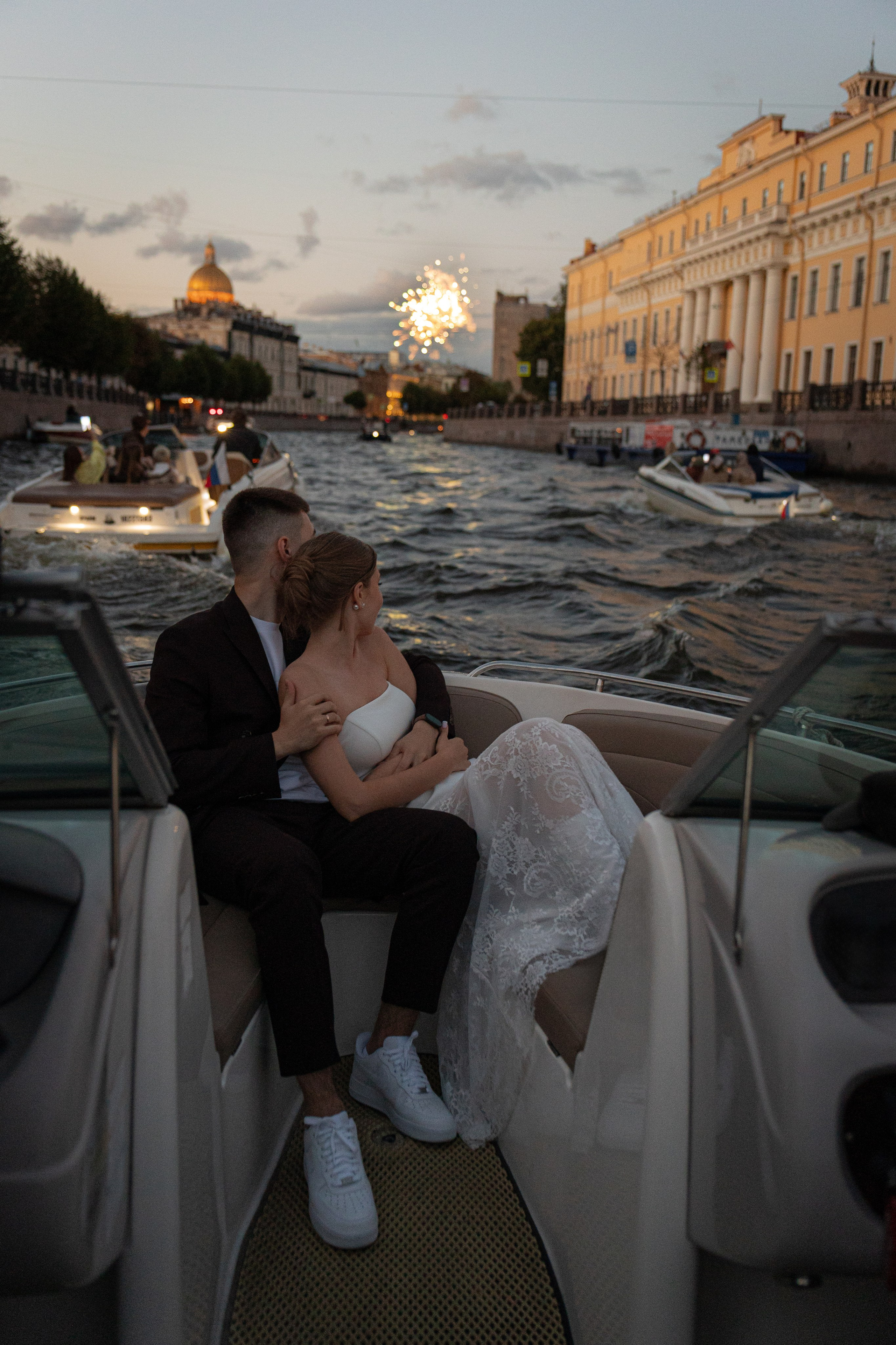 Полина и Олег. That’s your photographer, Alexandra Andrushchenko