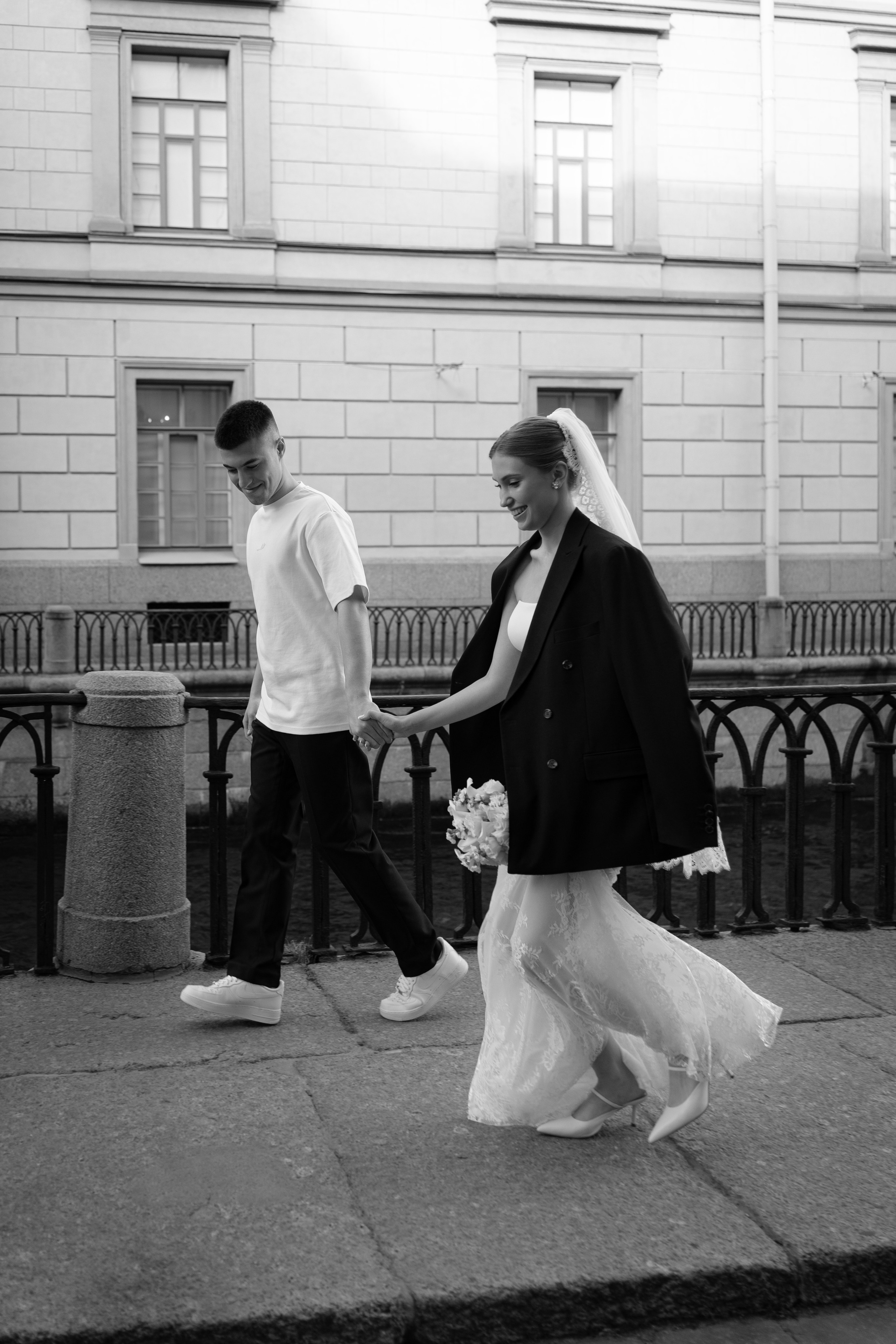 Полина и Олег. That’s your photographer, Alexandra Andrushchenko