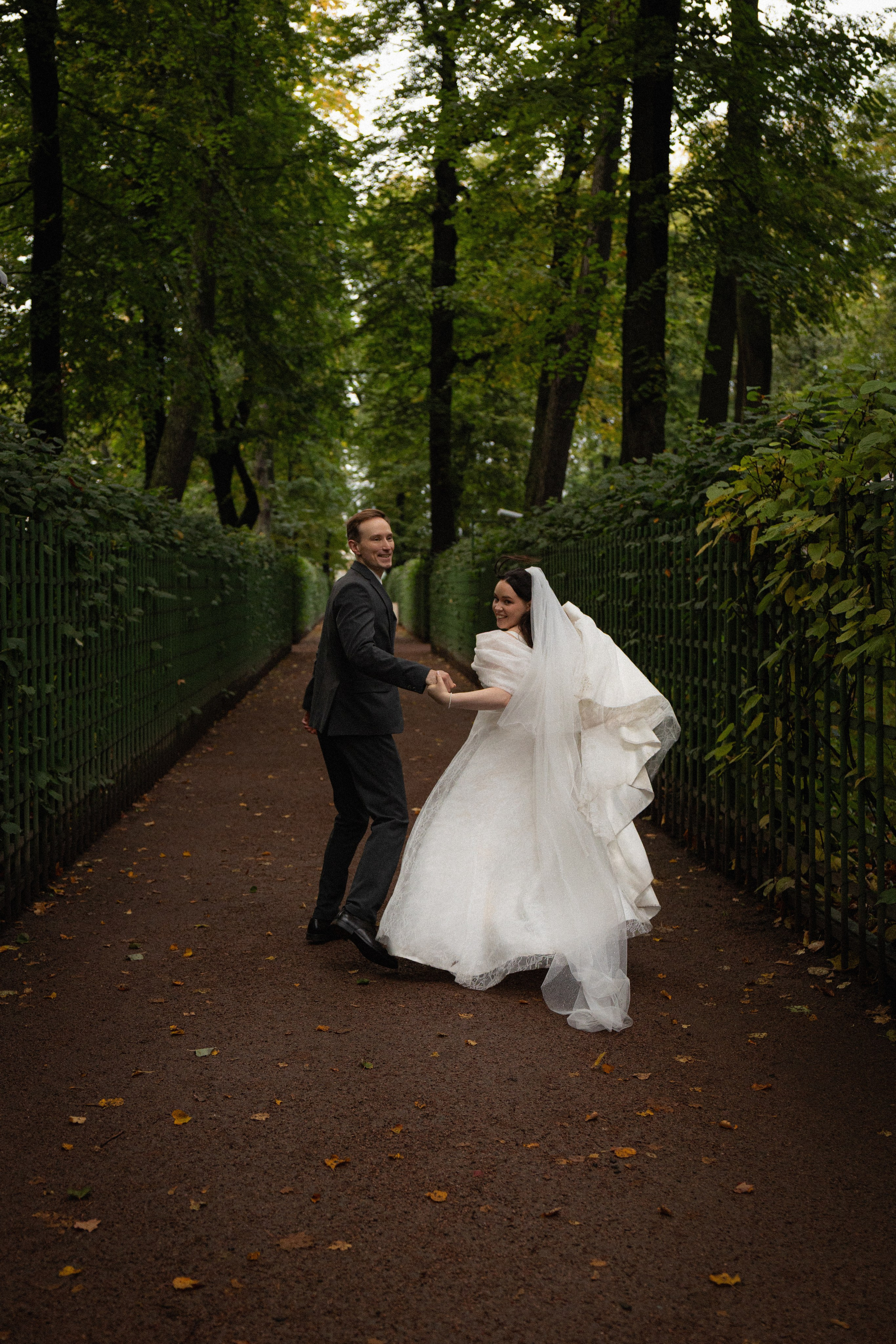 Злата и Егор. That’s your photographer, Alexandra Andrushchenko