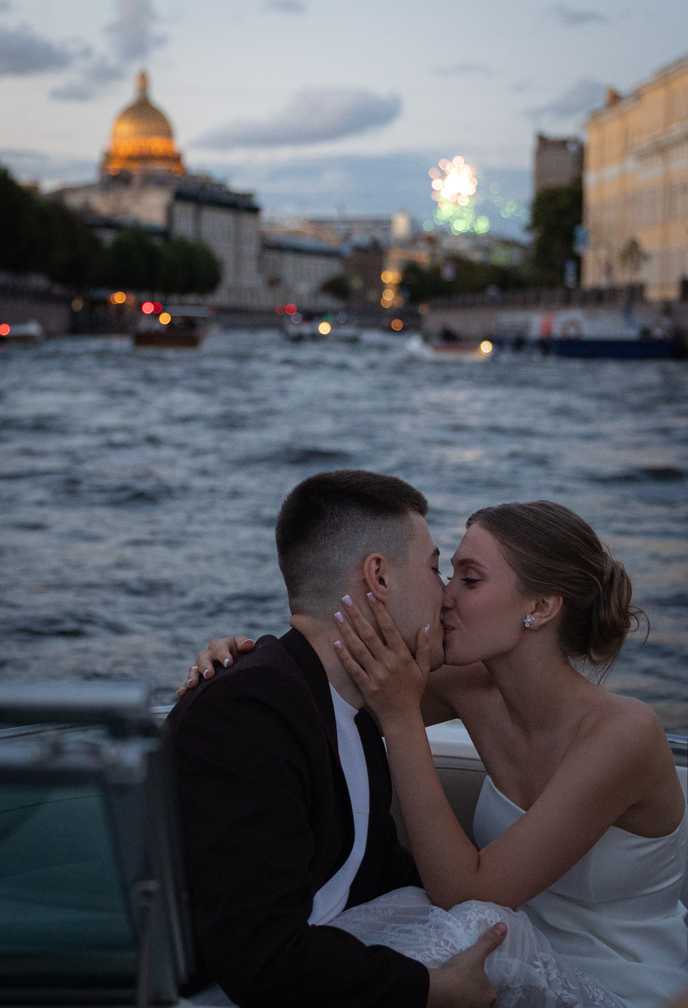 Полина и Олег. That’s your photographer, Alexandra Andrushchenko