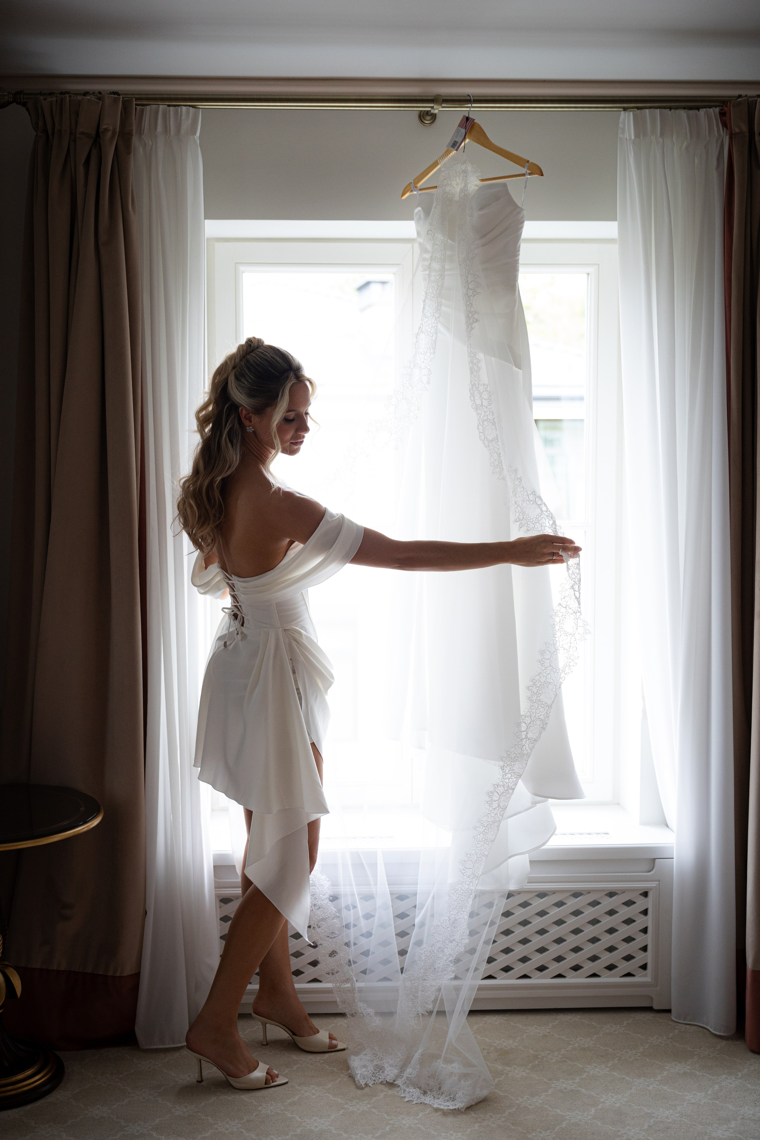 Марина и Владислав. That’s your photographer, Alexandra Andrushchenko