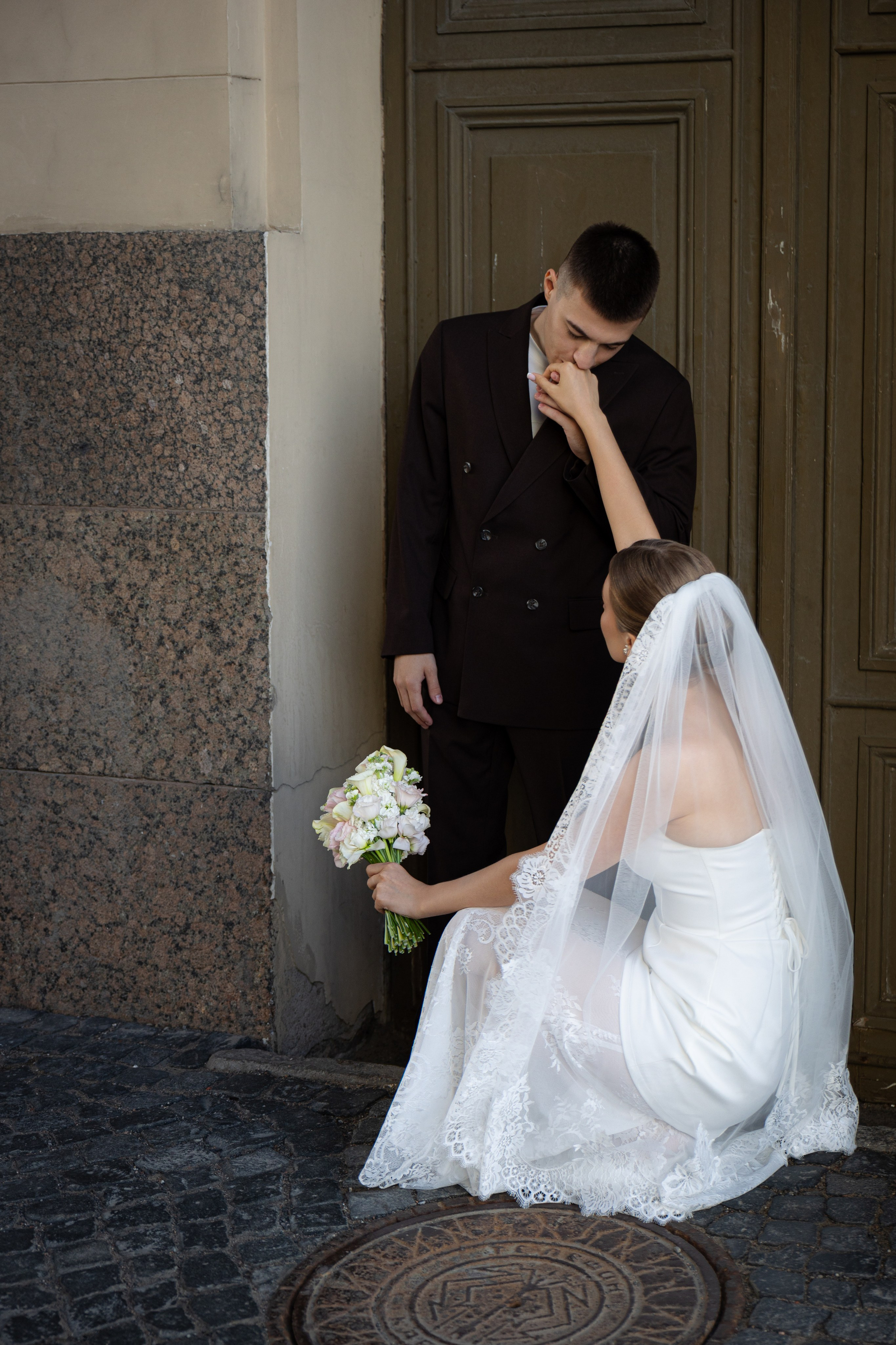 Полина и Олег. That’s your photographer, Alexandra Andrushchenko