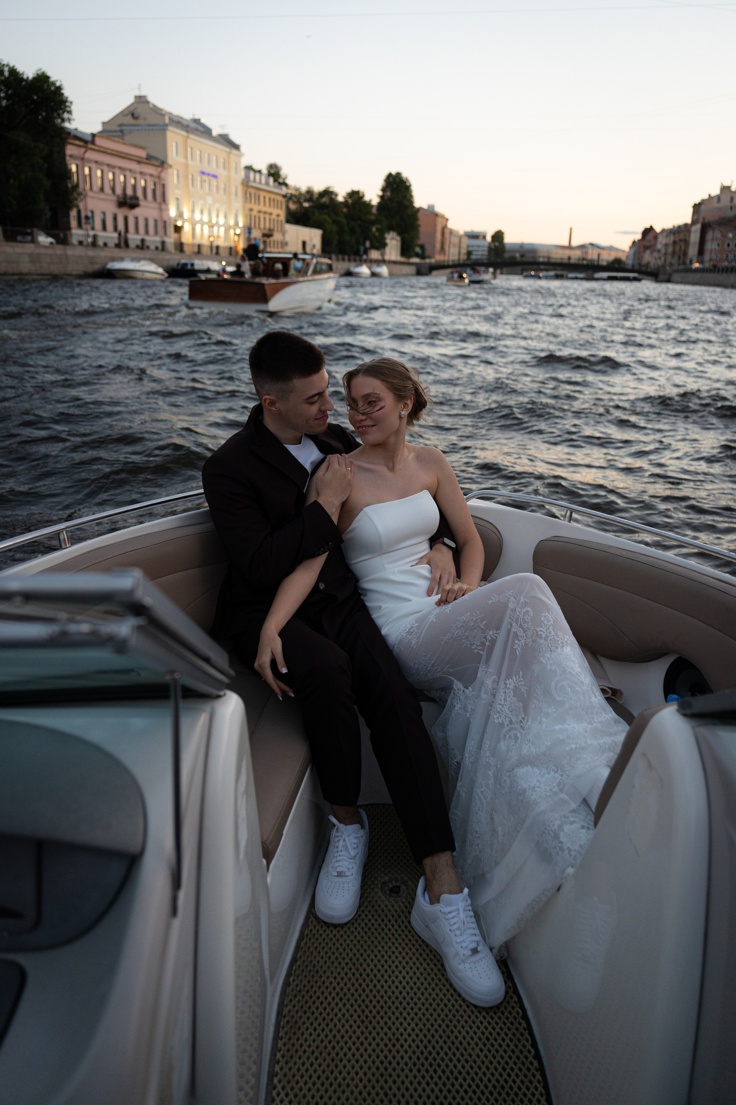 Полина и Олег. That’s your photographer, Alexandra Andrushchenko