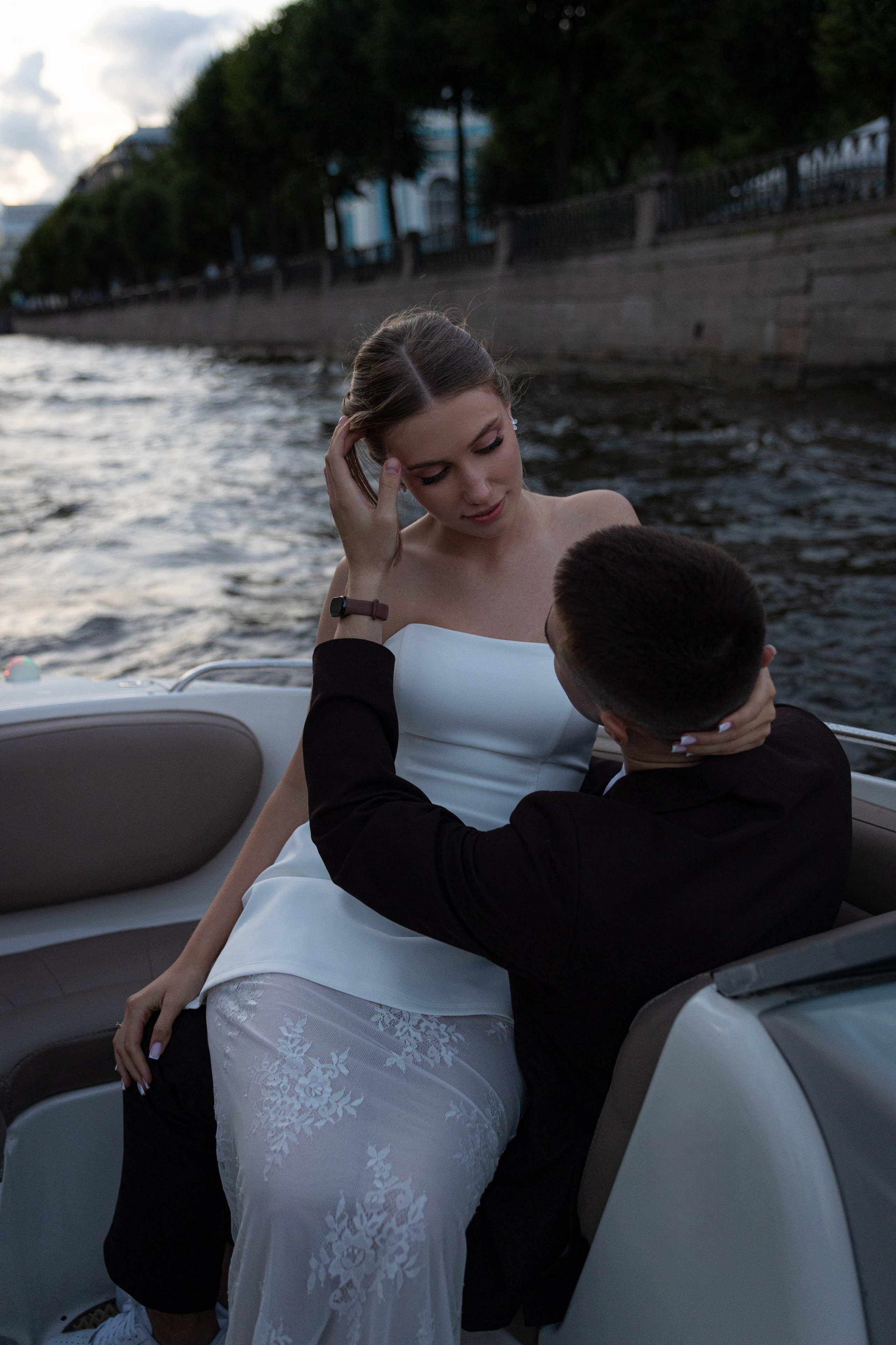Полина и Олег. That’s your photographer, Alexandra Andrushchenko