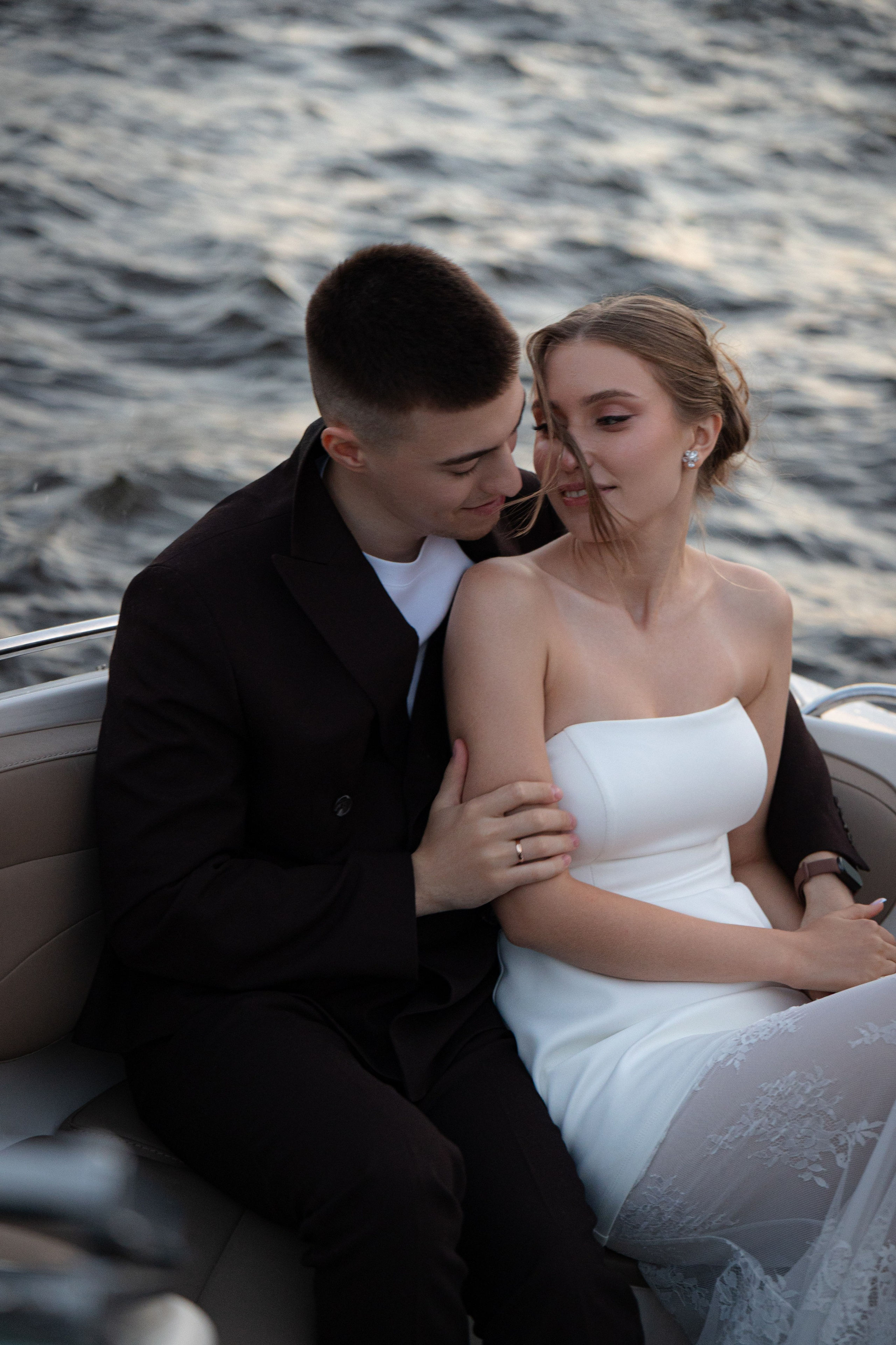 Полина и Олег. That’s your photographer, Alexandra Andrushchenko