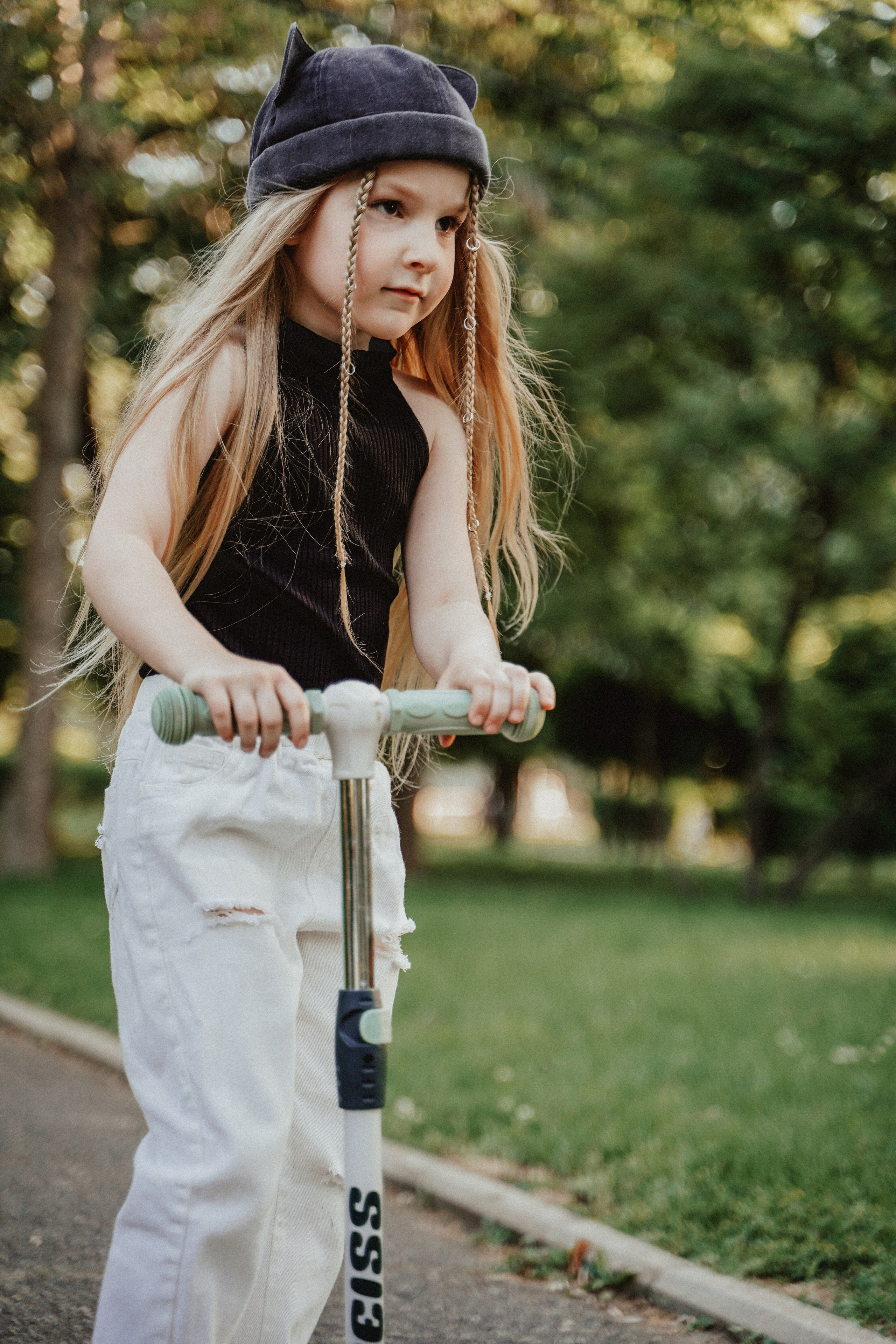 Семейная фотосессия со скейтом и самокатом. Семейный и женский фотограф в Краснодаре Анастасия Приймак