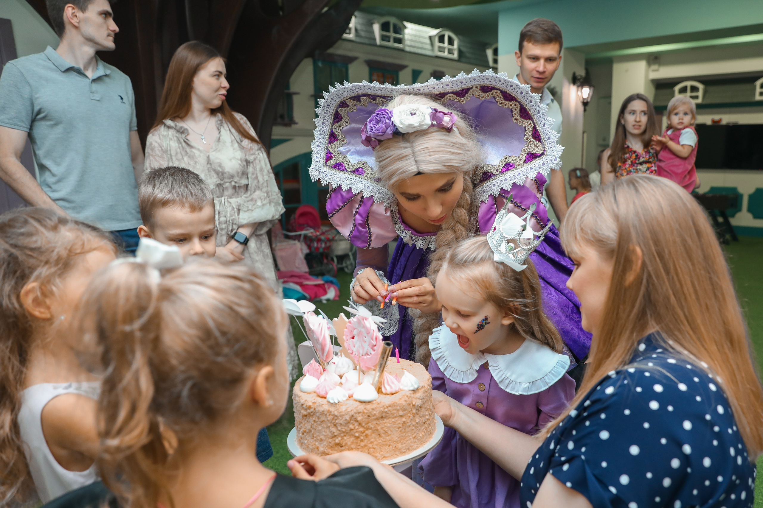 ДЕТСКИЕ МЕРОПРИЯТИЯ. Photographer Viktoriya Markushina «My world throug»