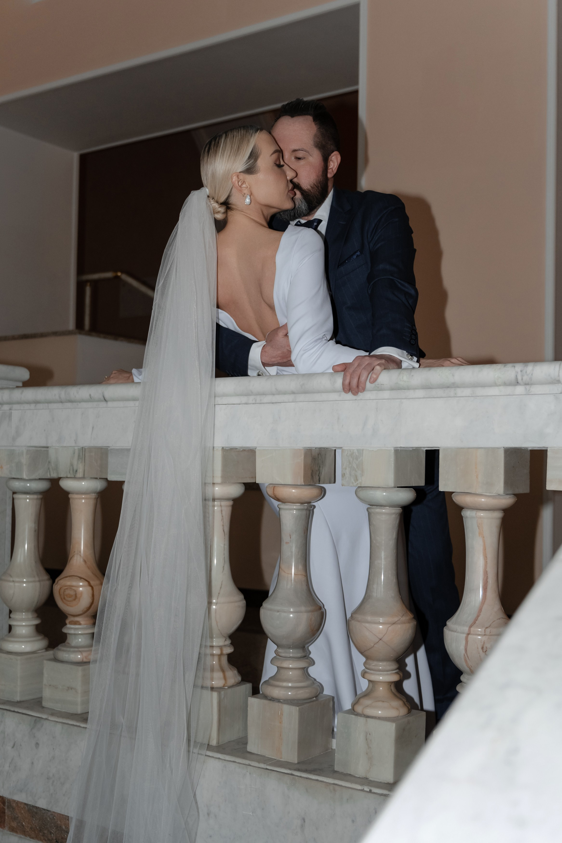 Театр Оперы и Балета. Свадебный фотограф в Уфе Лилия Сова