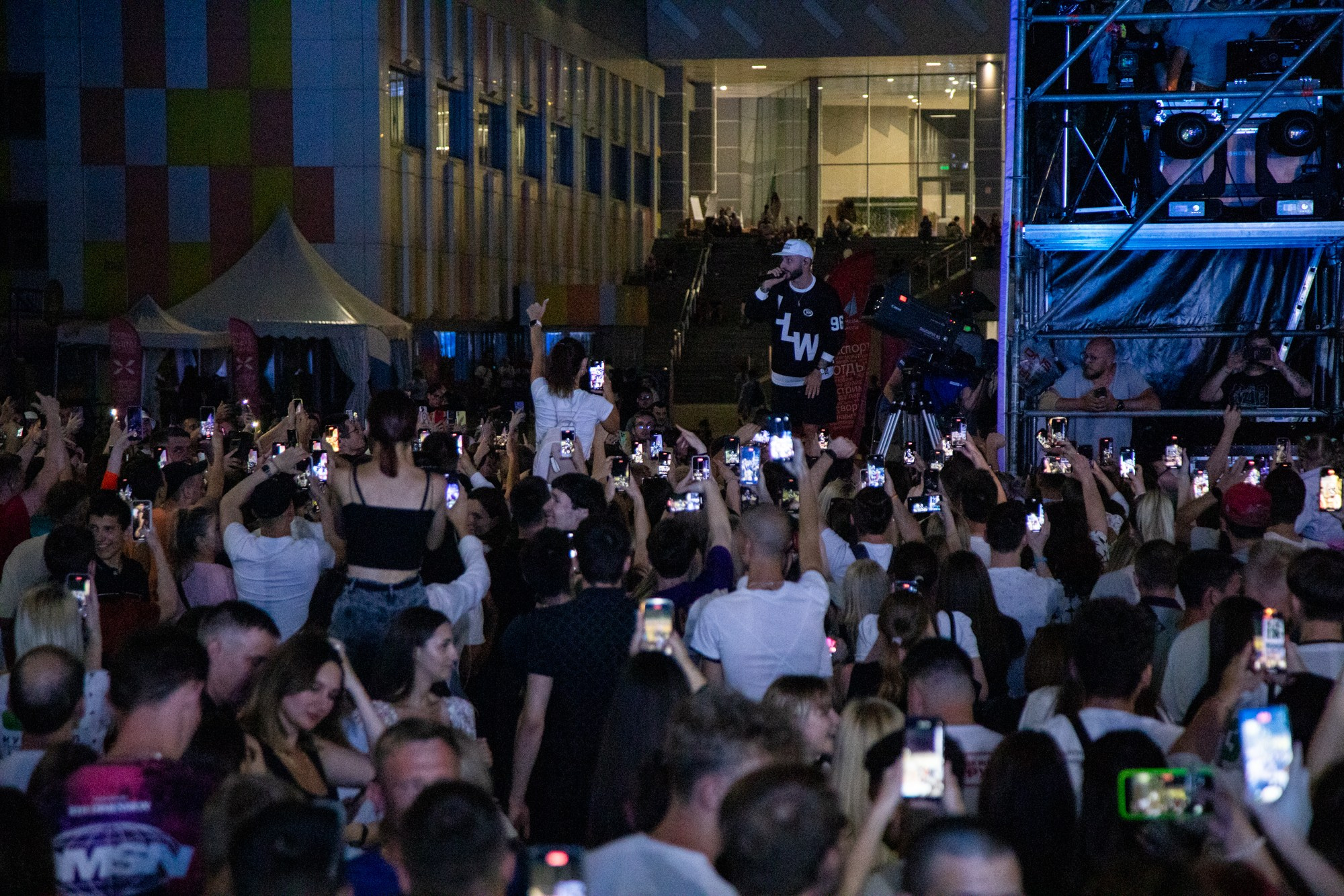 L'One. Репортажный, промышленный и маркетплейс-фотограф Дмитрий Чернат