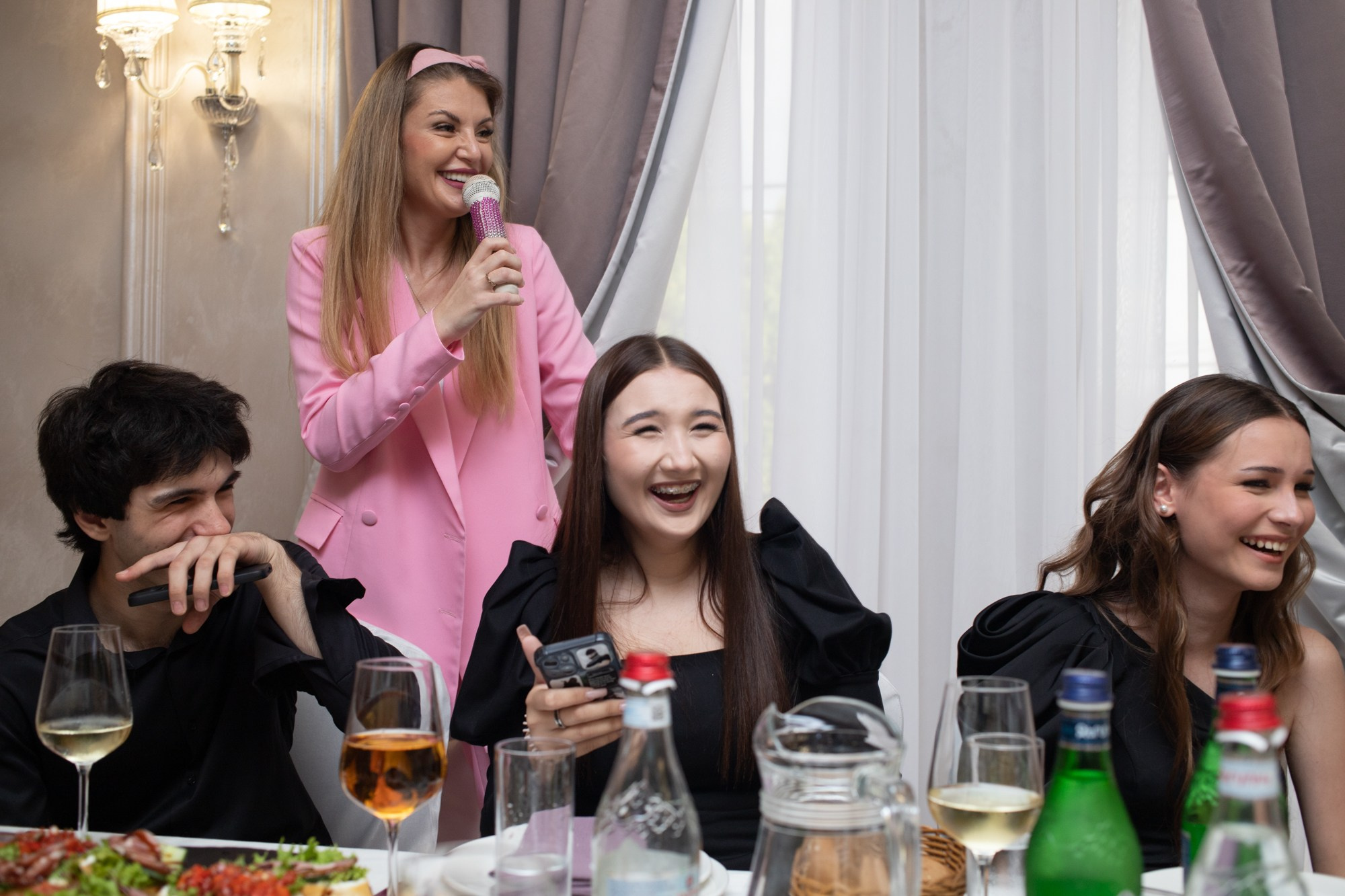 Выпускной 9-й класс. Репортажный, промышленный и маркетплейс-фотограф Дмитрий Чернат