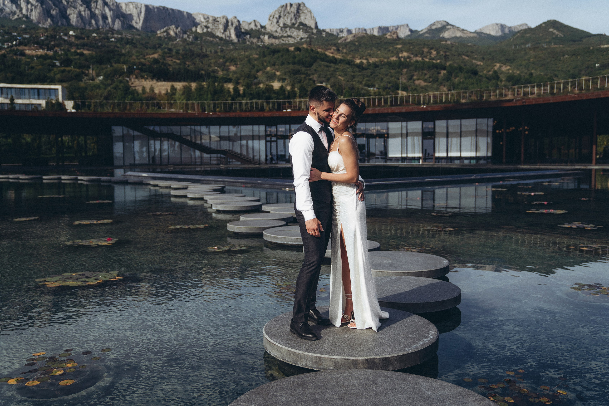 свадебная прогулка в парке