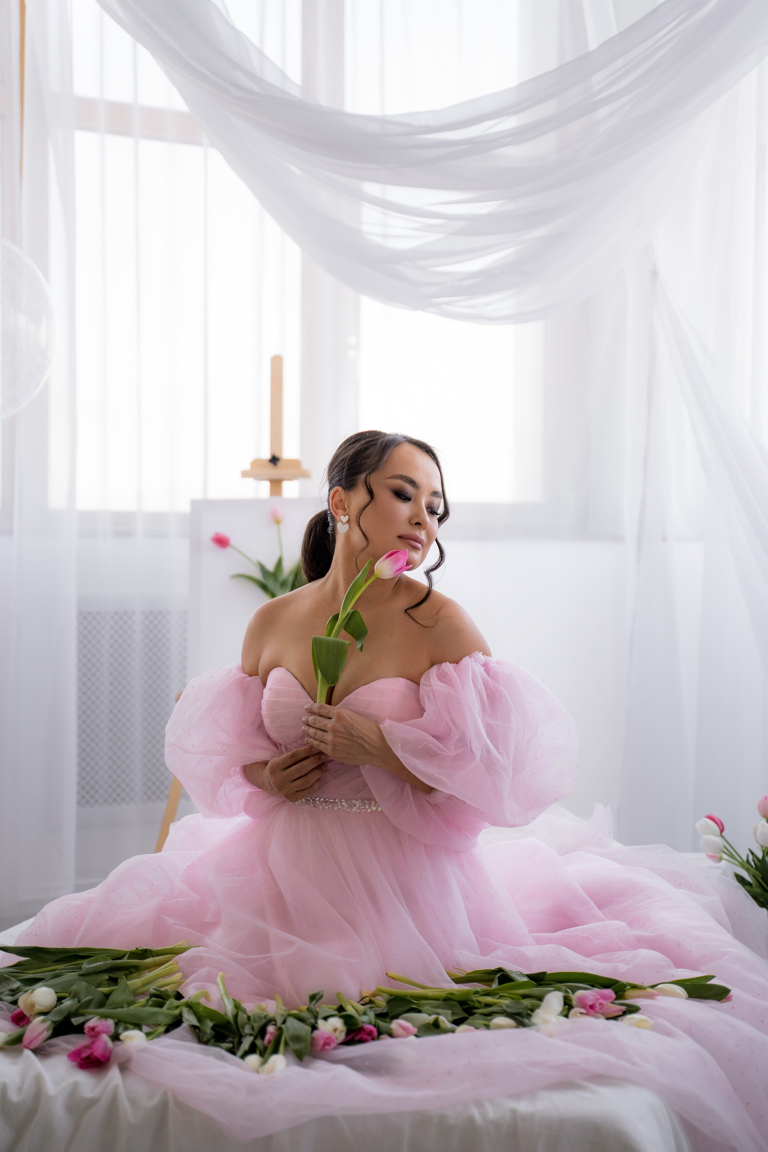 Тюльпановое настроение. Фотостудия Малина в городе Улан-Удэ. Фотограф Ирина Жарникова