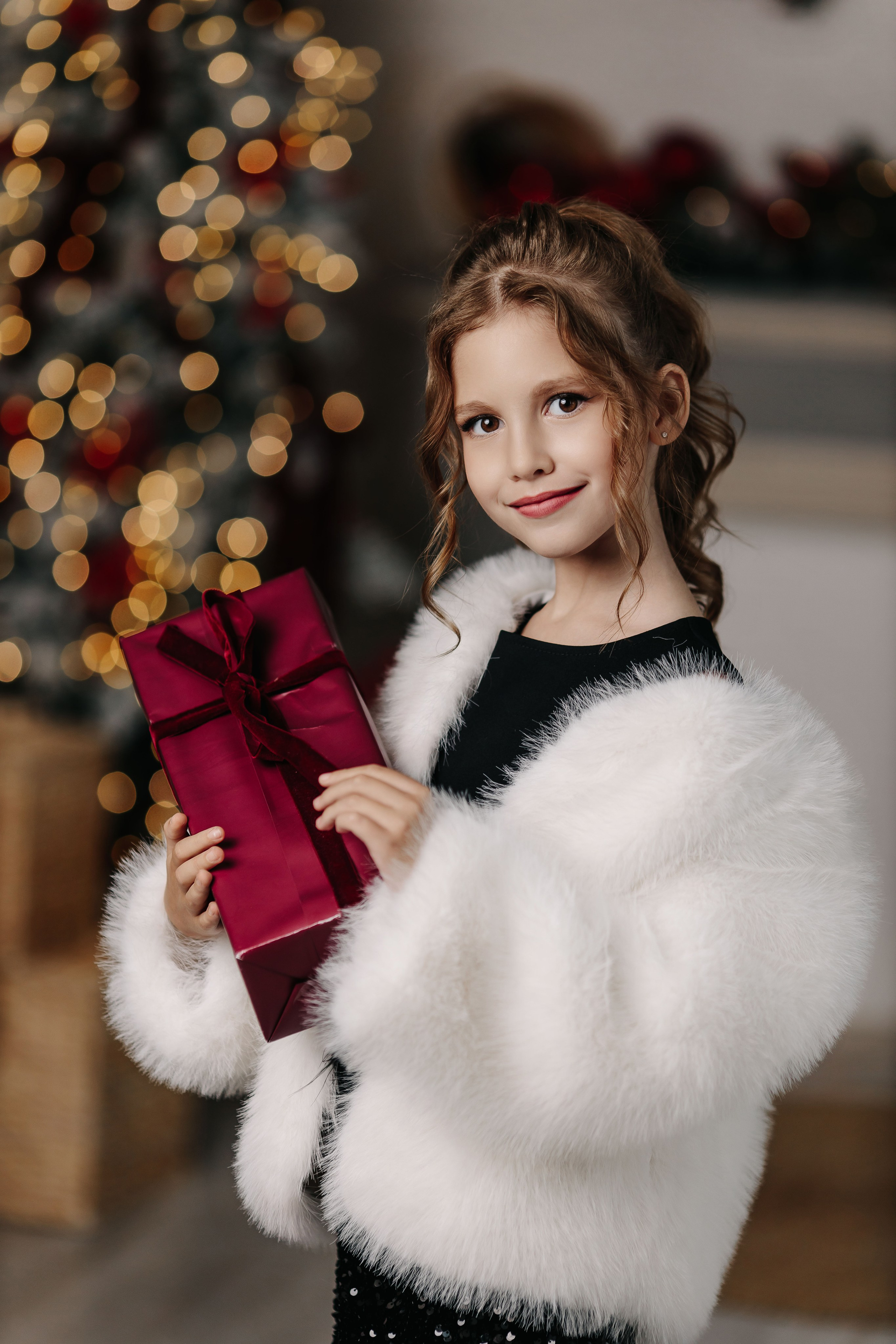 Новогодние портретики с Евой). Семейный и детский фотограф в Пскове и Санкт-Петербурге Яна Калинина